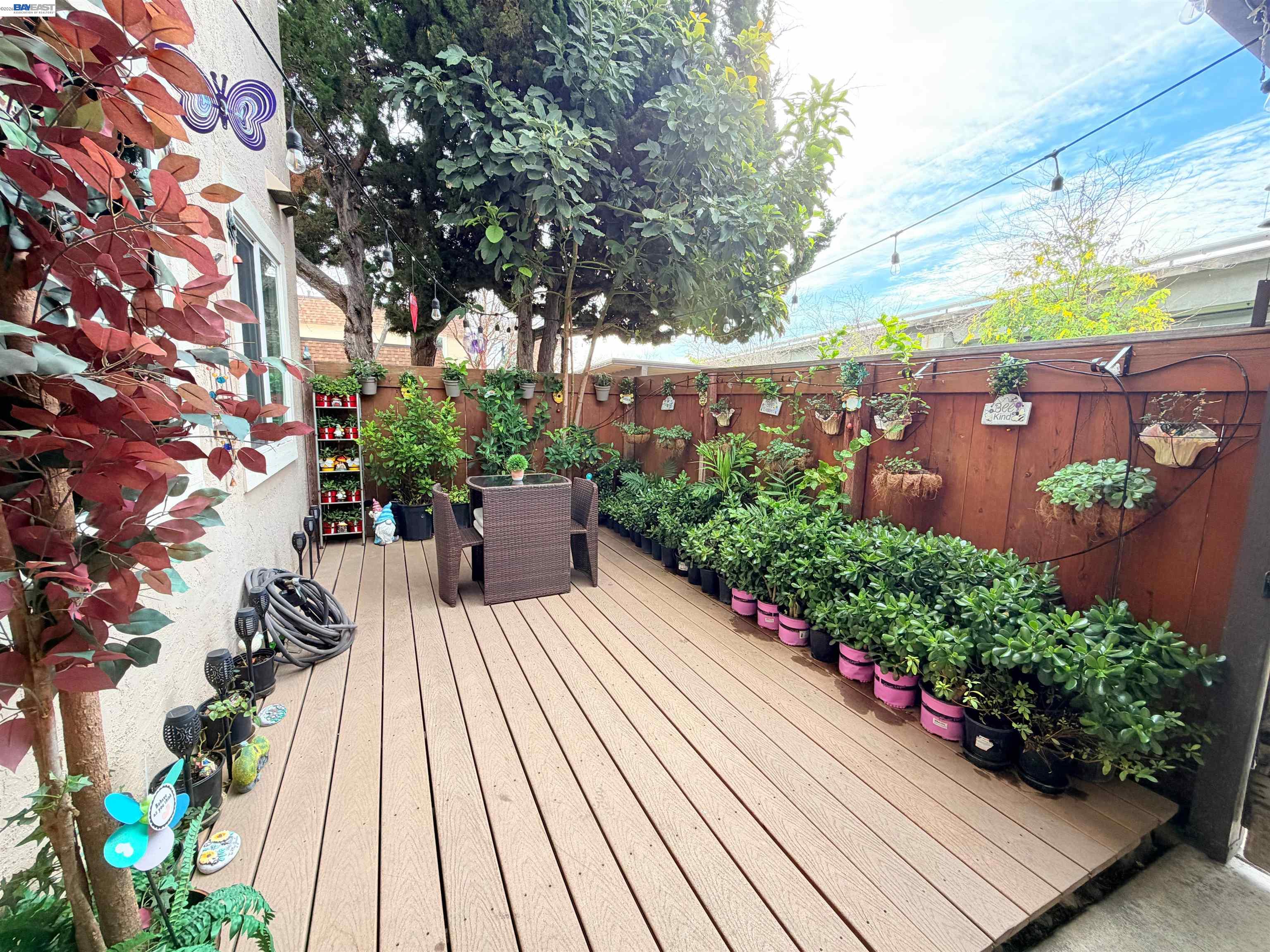 Detail Gallery Image 2 of 25 For 38533 Vancouver Cmn, Fremont,  CA 94536 - 2 Beds | 1/1 Baths