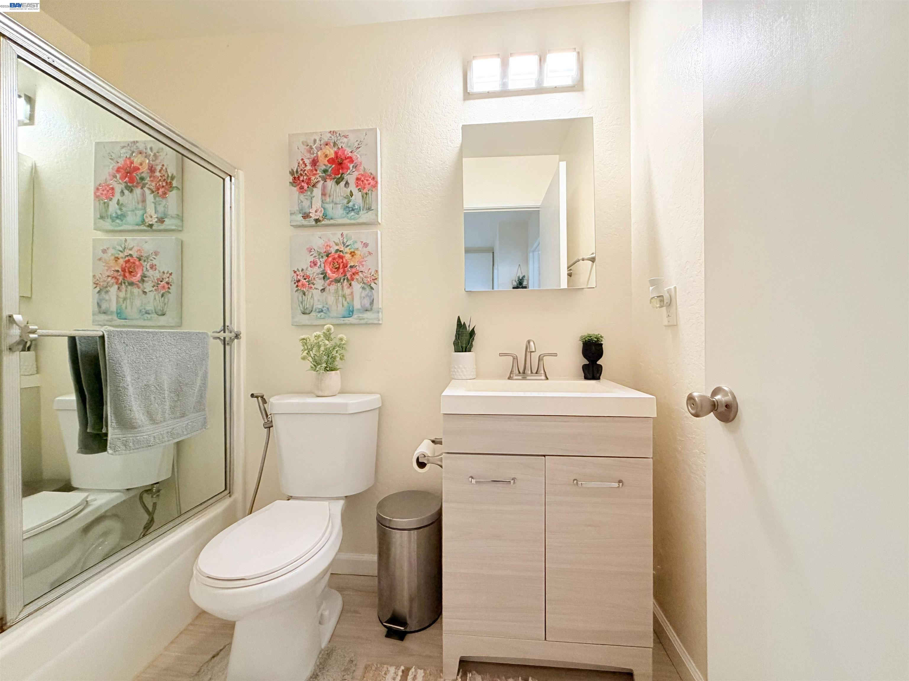 Detail Gallery Image 16 of 24 For 38533 Vancouver Cmn, Fremont,  CA 94536 - 2 Beds | 1/1 Baths
