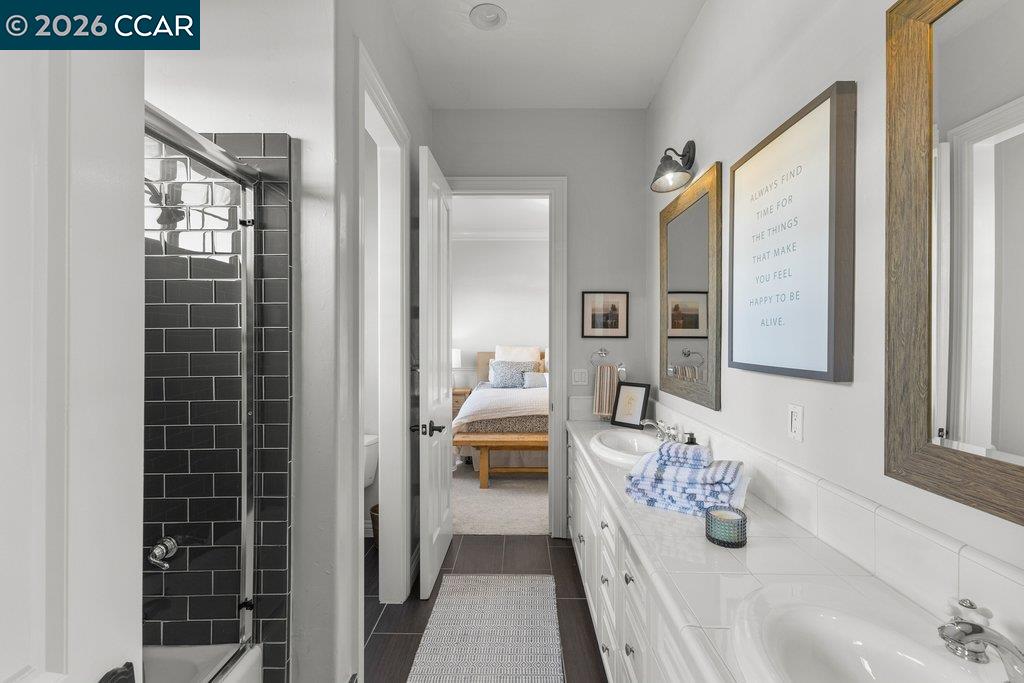 Detail Gallery Image 34 of 60 For 218 Erselia Trl, Alamo,  CA 94507 - 5 Beds | 5 Baths