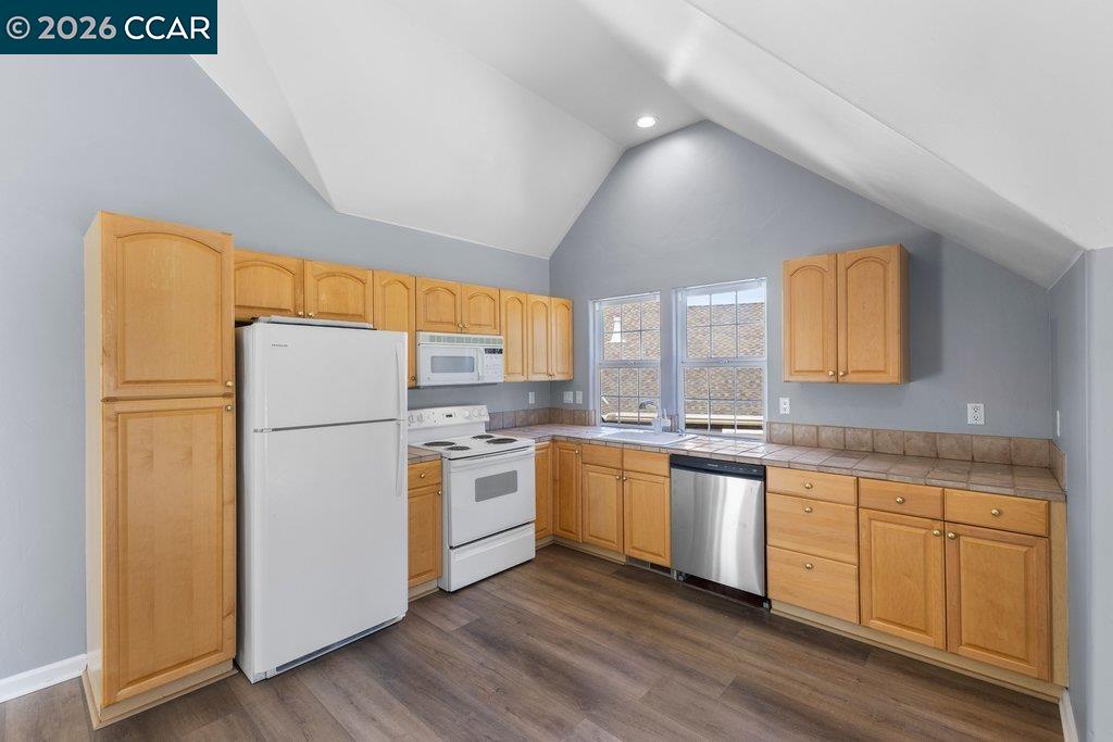 Detail Gallery Image 45 of 60 For 218 Erselia Trl, Alamo,  CA 94507 - 5 Beds | 5 Baths