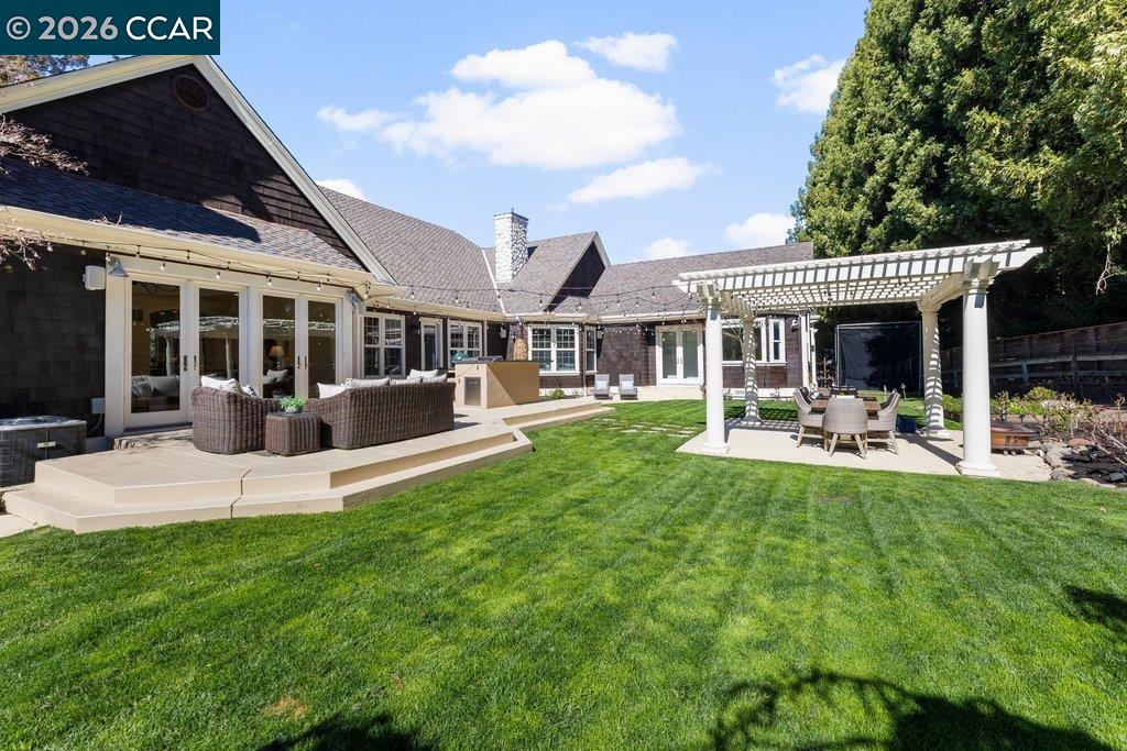 Detail Gallery Image 53 of 60 For 218 Erselia Trl, Alamo,  CA 94507 - 5 Beds | 5 Baths