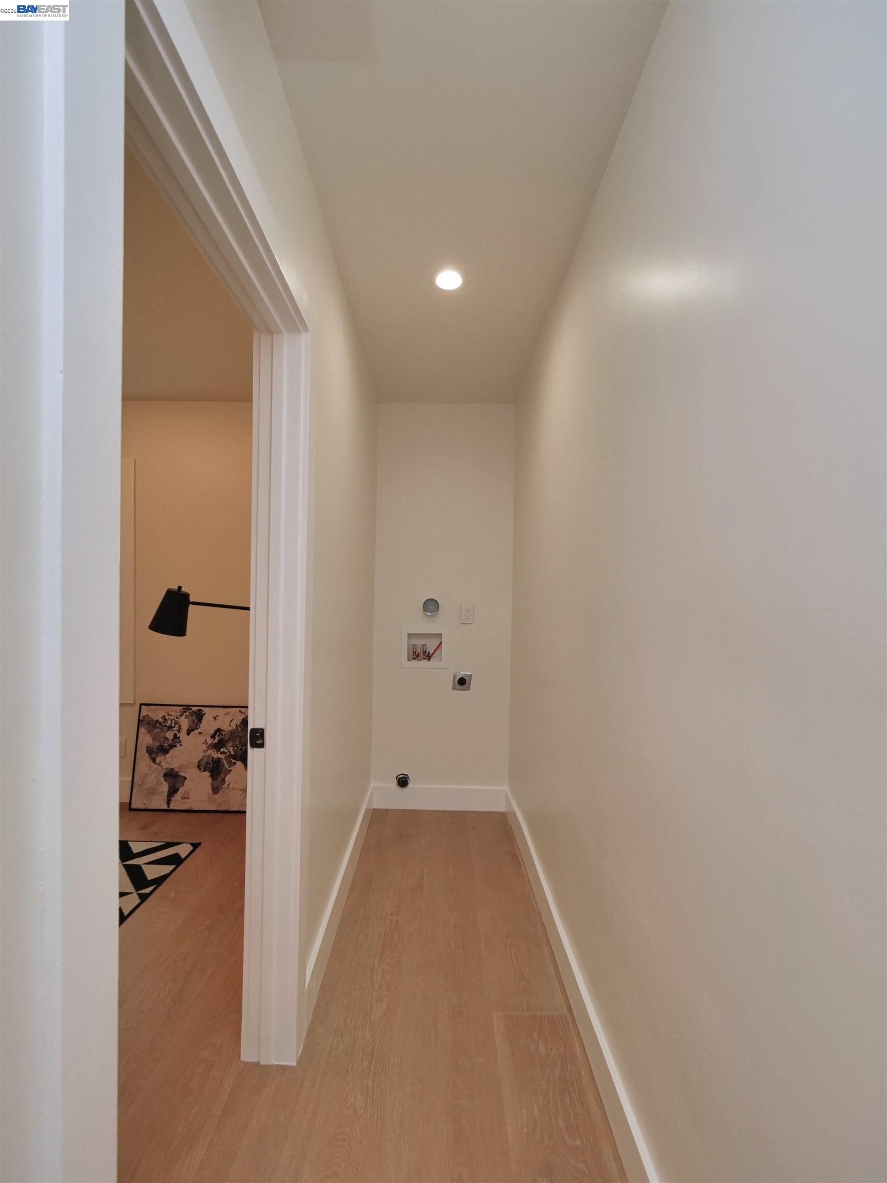 Detail Gallery Image 13 of 36 For 415 Berkeley Park Blvd, Kensington,  CA 94706 - 5 Beds | 2 Baths