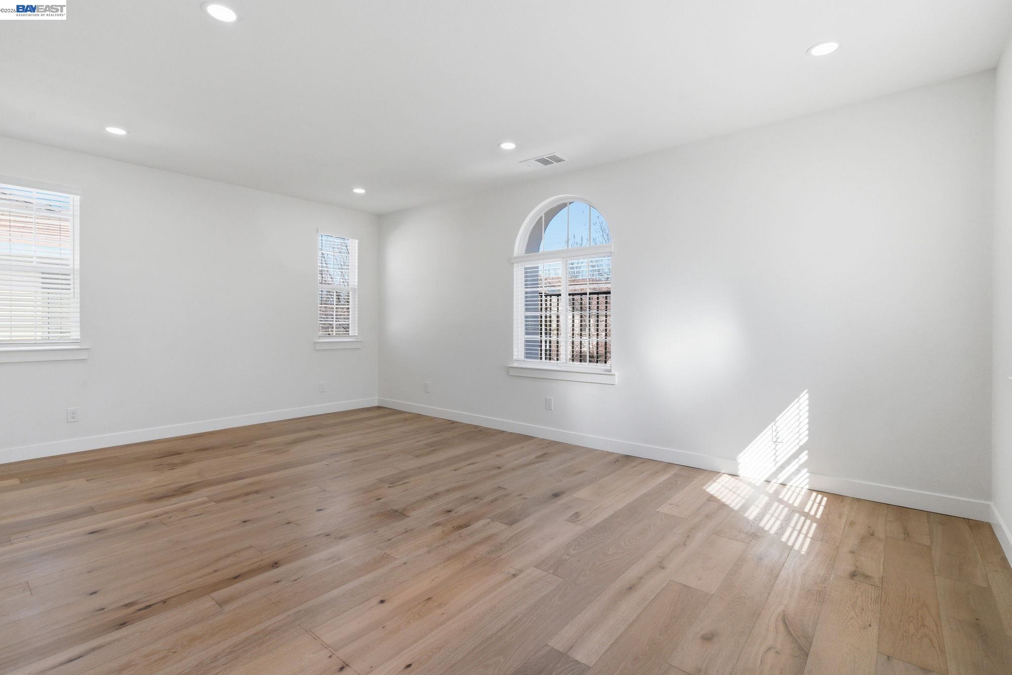 Detail Gallery Image 28 of 57 For 151 S Vista Hermosa St, Mountain House,  CA 95391 - 4 Beds | 3 Baths