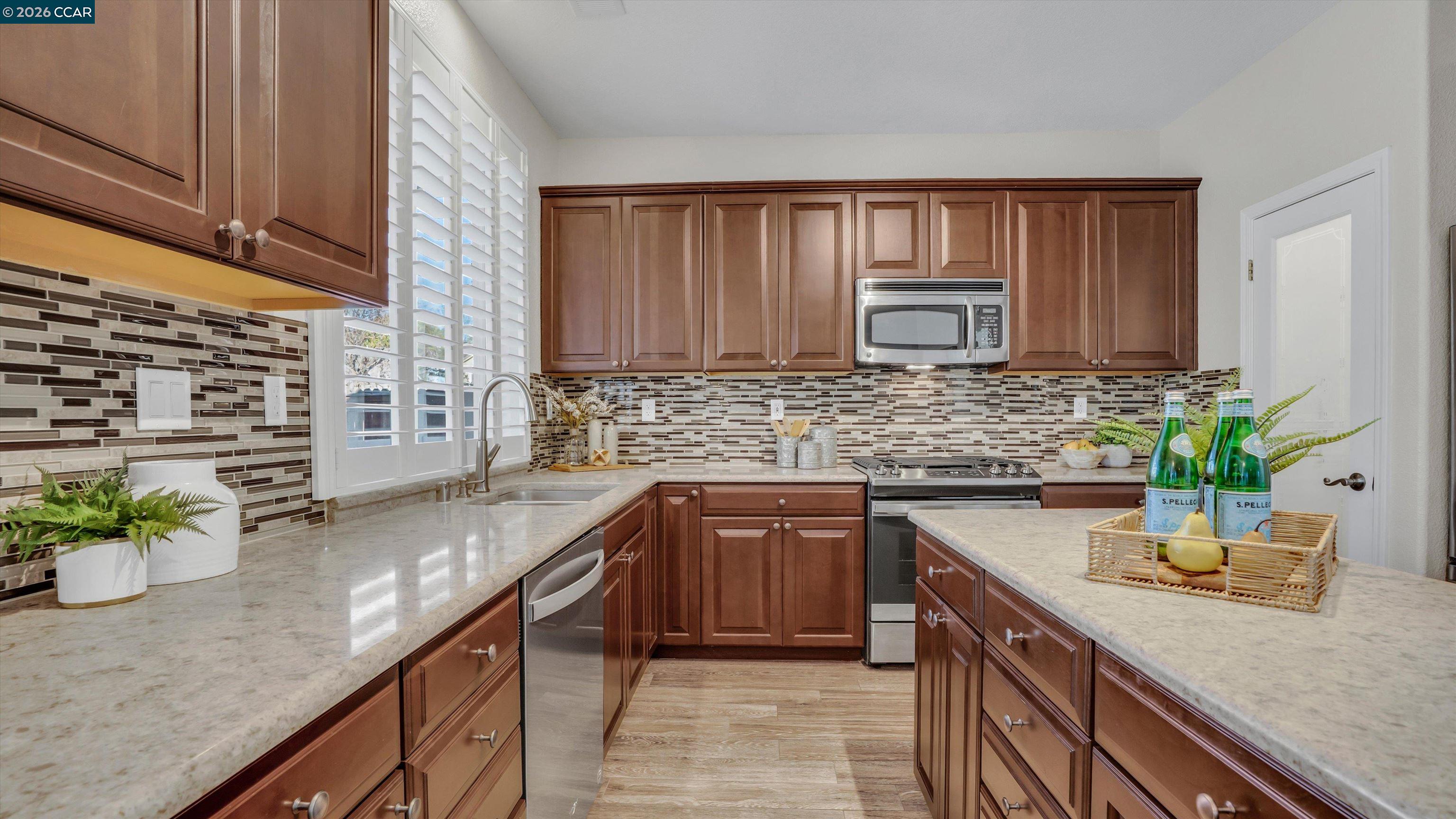 Detail Gallery Image 15 of 34 For 917 Yardley Place, Brentwood,  CA 94513-6155 - 3 Beds | 2/1 Baths