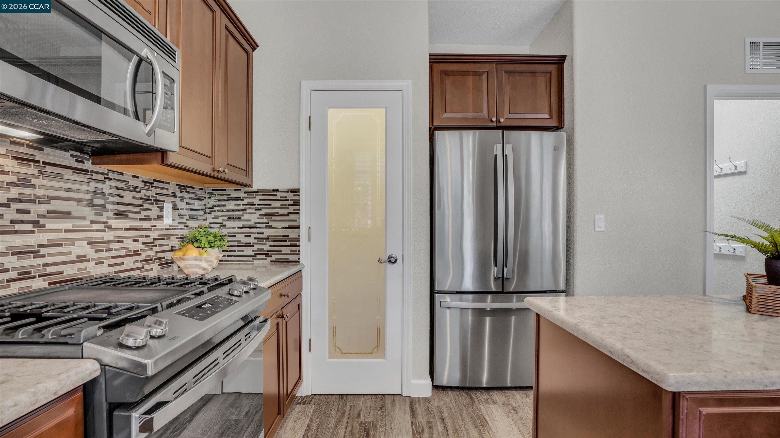 Detail Gallery Image 16 of 34 For 917 Yardley Place, Brentwood,  CA 94513-6155 - 3 Beds | 2/1 Baths