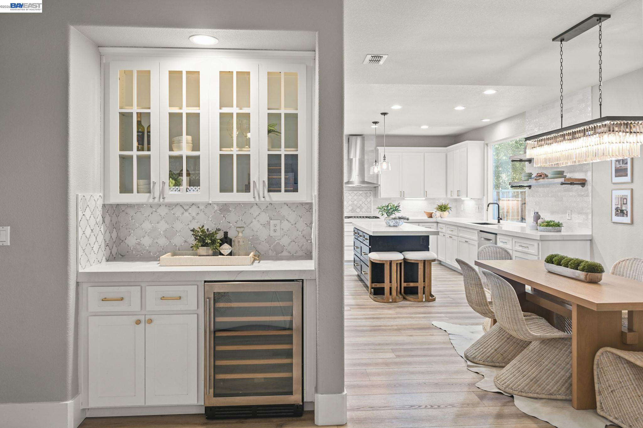 Detail Gallery Image 8 of 37 For 9 Cross Bridge Pl, Danville,  CA 94526 - 5 Beds | 3 Baths