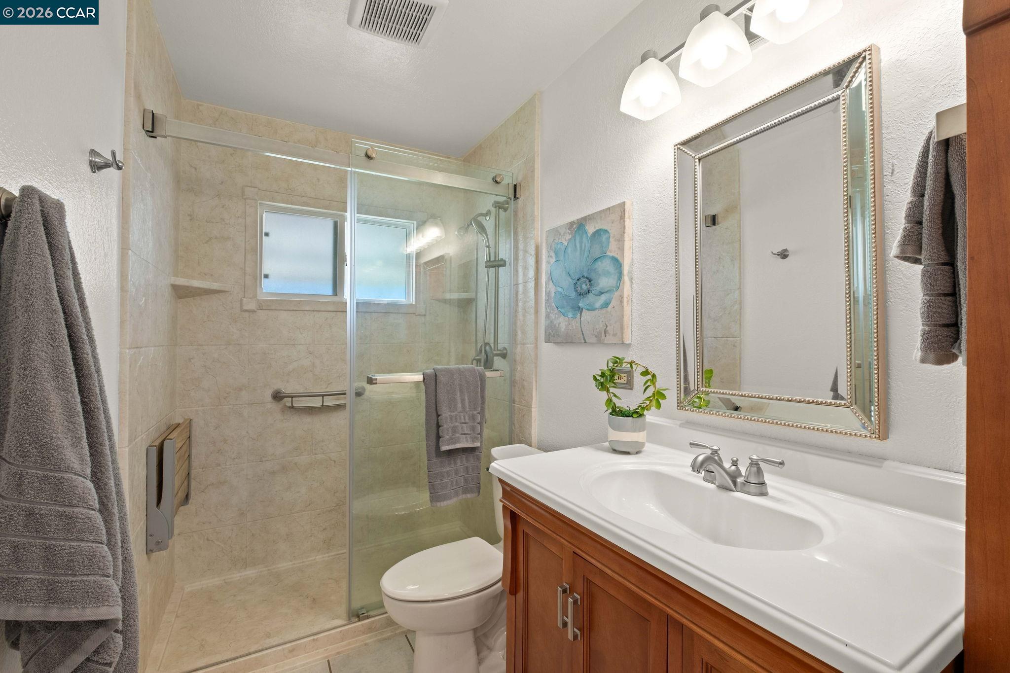 Detail Gallery Image 18 of 44 For 5070 Bonwell Dr, Concord,  CA 94521 - 3 Beds | 1 Baths