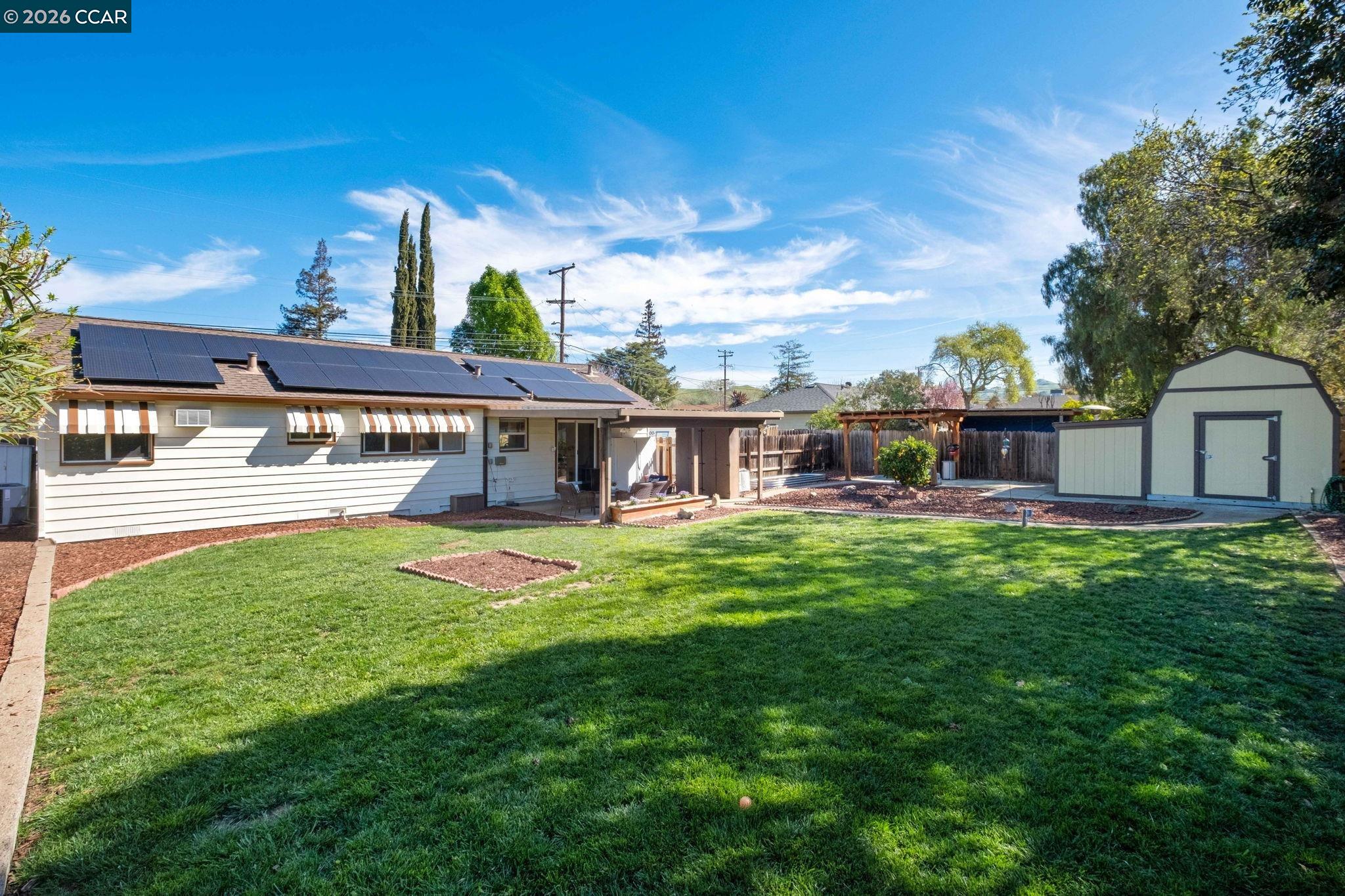 Detail Gallery Image 26 of 44 For 5070 Bonwell Dr, Concord,  CA 94521 - 3 Beds | 1 Baths