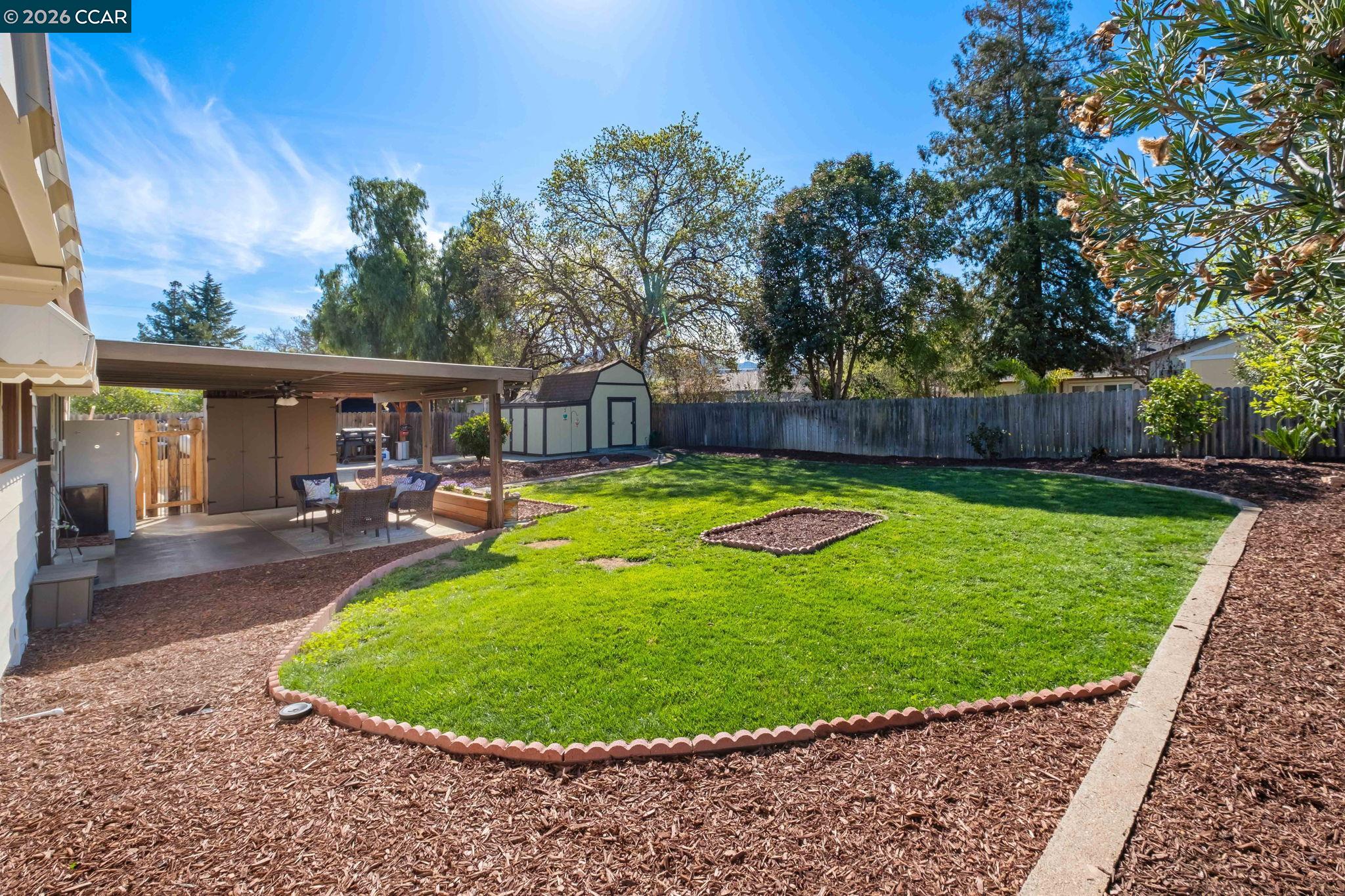 Detail Gallery Image 29 of 44 For 5070 Bonwell Dr, Concord,  CA 94521 - 3 Beds | 1 Baths