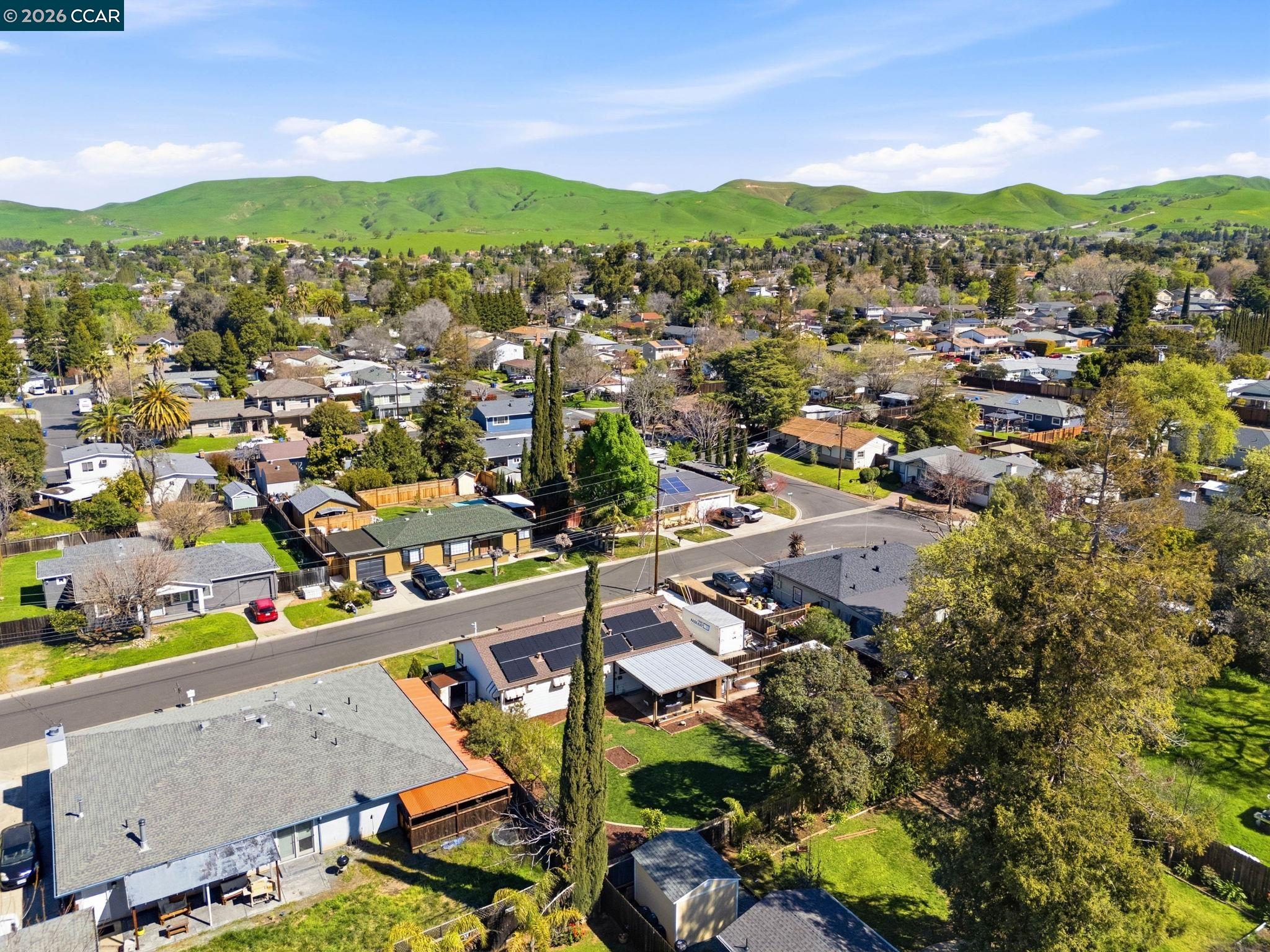 Detail Gallery Image 34 of 44 For 5070 Bonwell Dr, Concord,  CA 94521 - 3 Beds | 1 Baths