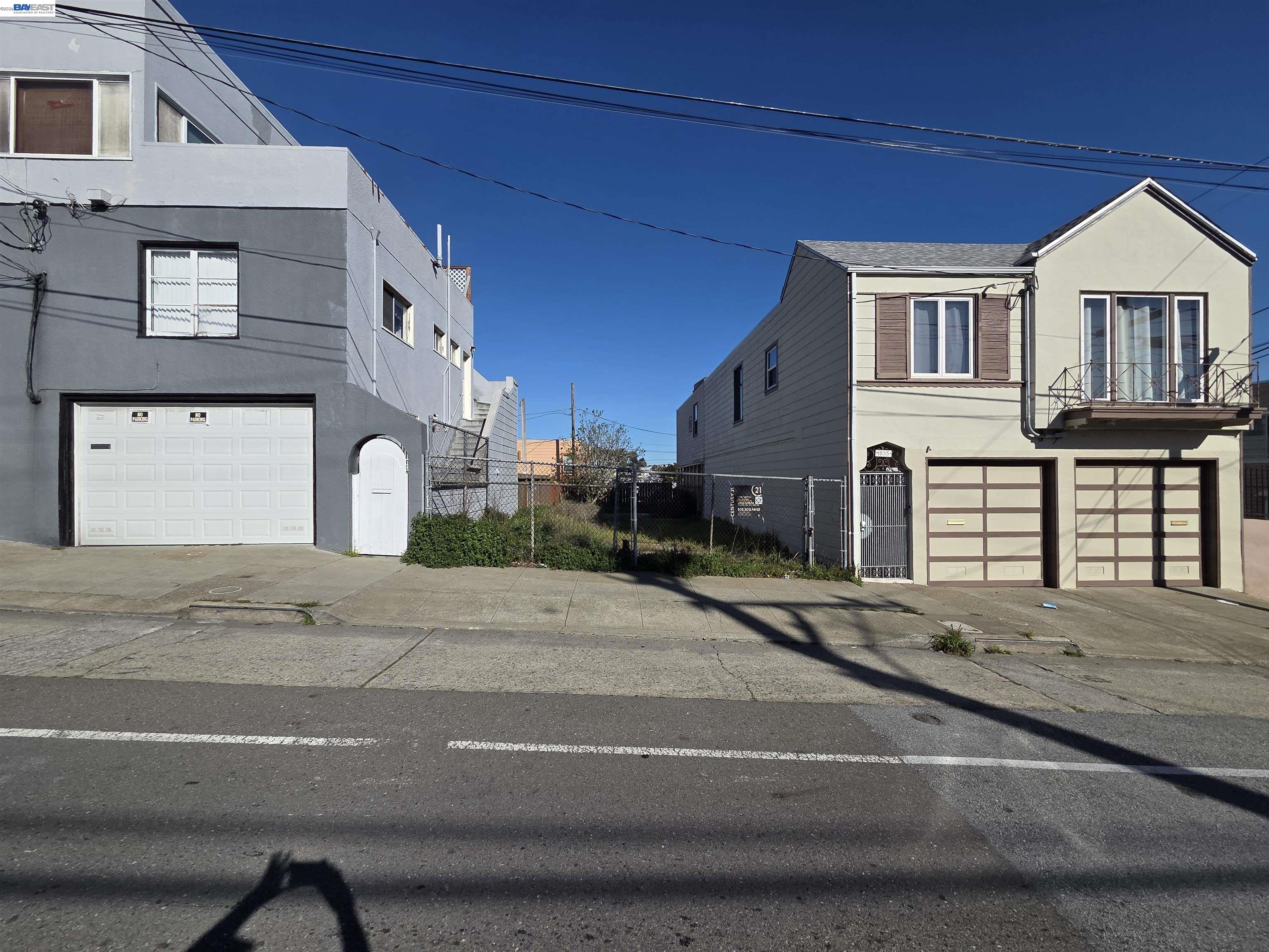 Detail Gallery Image 5 of 5 For 1029 Silver Ave, San Francisco,  CA 94134 - – Beds | – Baths