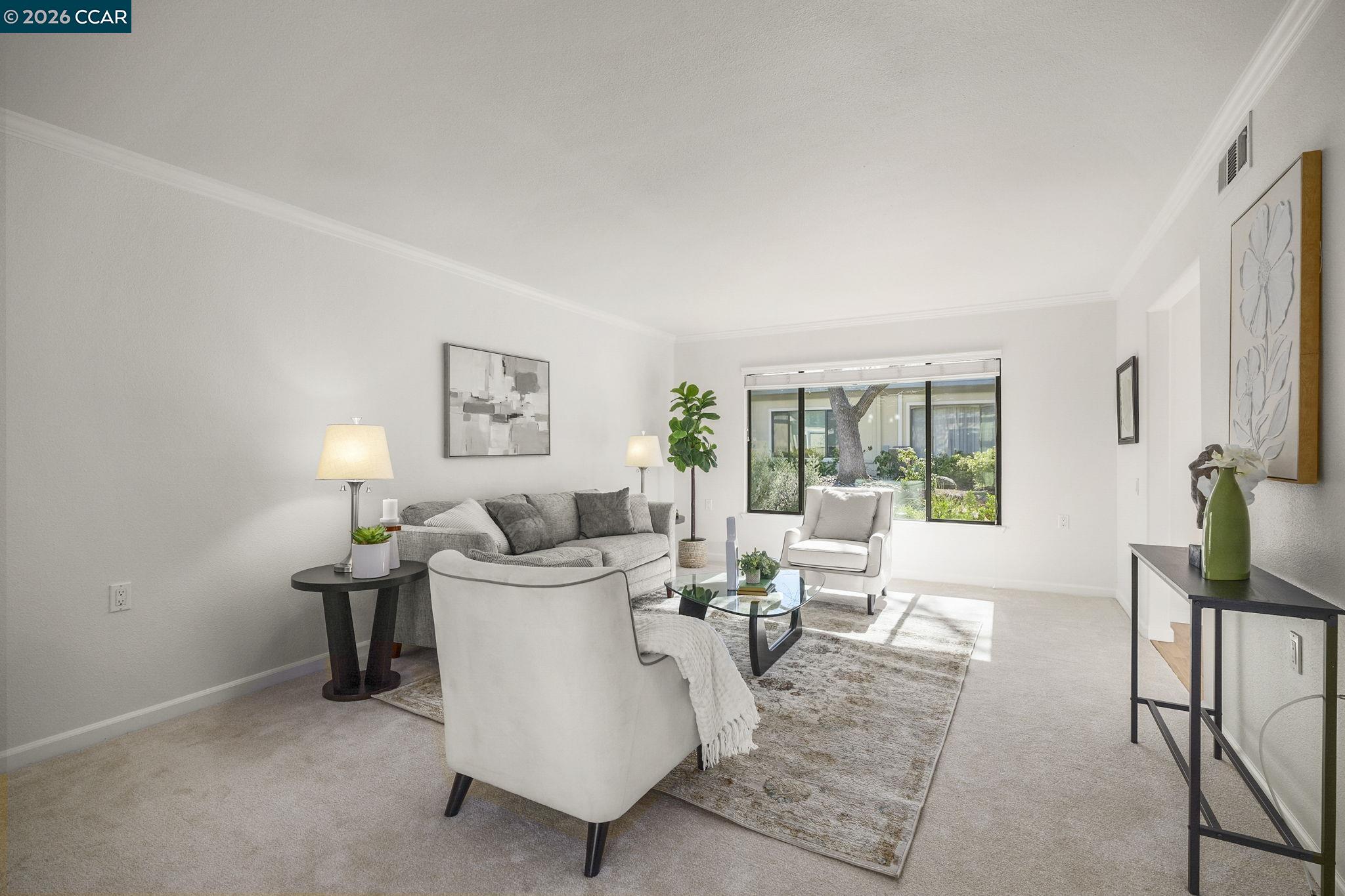 Photo #8: 41126468 Listing: Photo #8