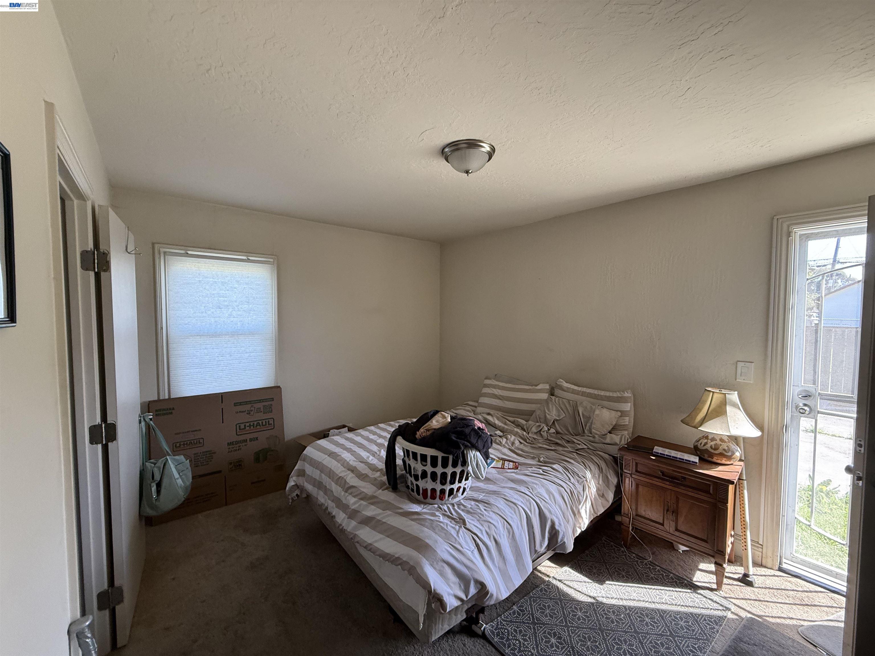Detail Gallery Image 8 of 11 For 860 7th St, Richmond,  CA 94801 - 3 Beds | 1 Baths