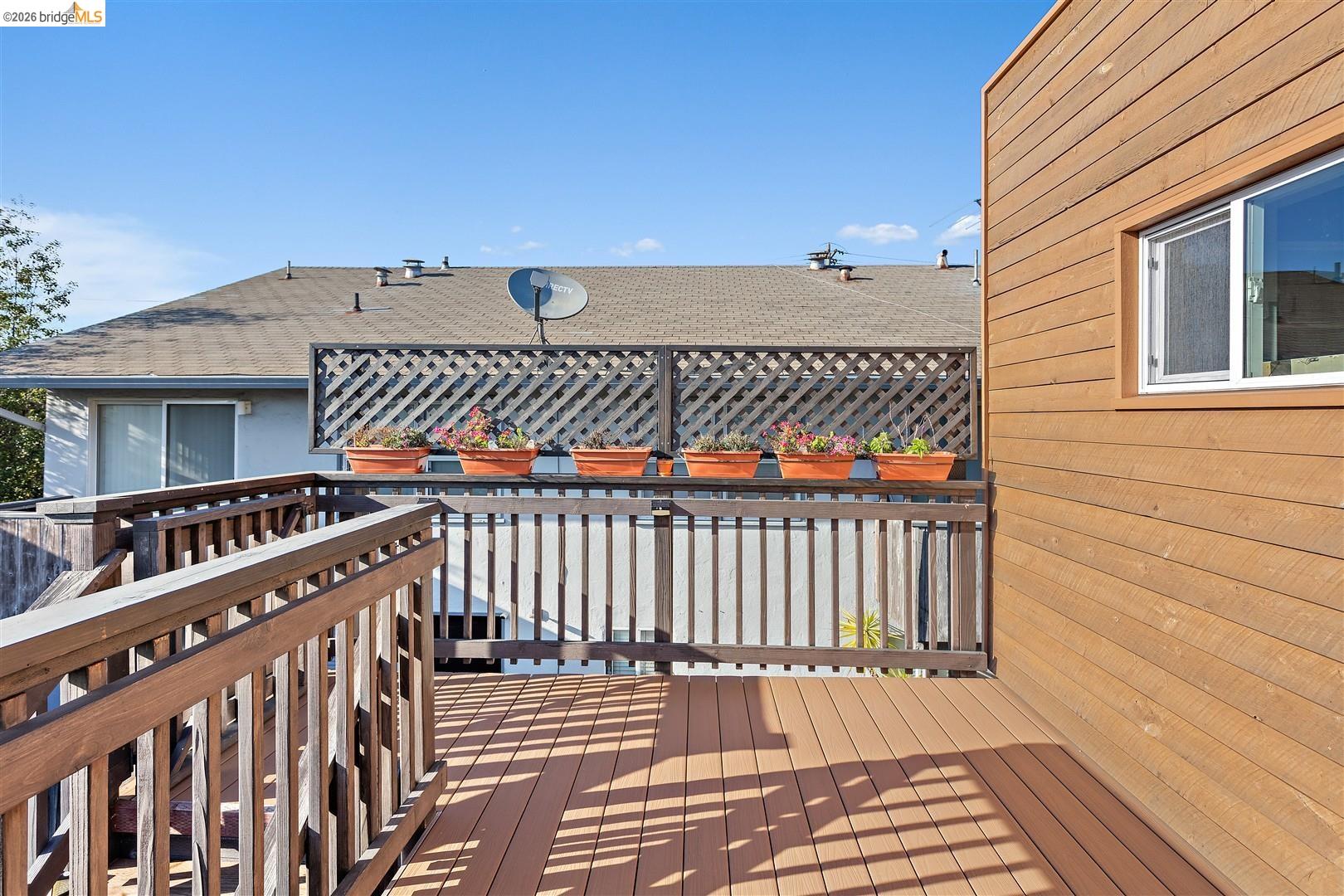 Detail Gallery Image 20 of 60 For 926 Pierce St, Albany,  CA 94706 - 2 Beds | 1 Baths