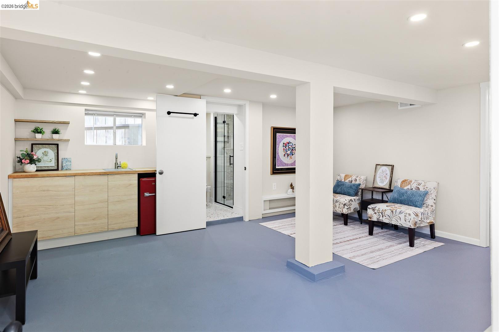 Detail Gallery Image 28 of 60 For 926 Pierce St, Albany,  CA 94706 - 2 Beds | 1 Baths