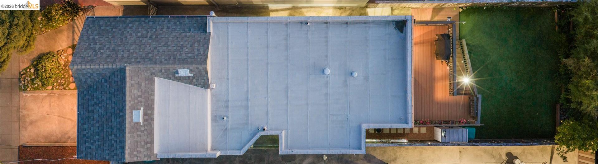 Detail Gallery Image 42 of 60 For 926 Pierce St, Albany,  CA 94706 - 2 Beds | 1 Baths