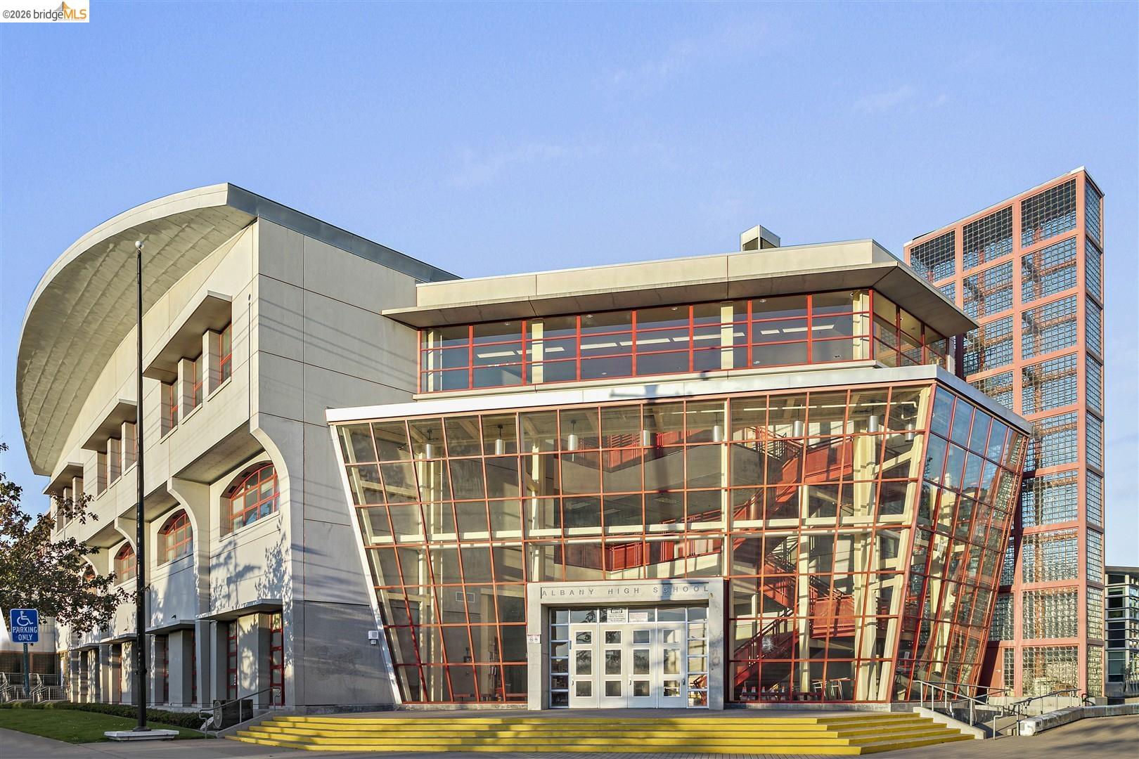 Detail Gallery Image 52 of 60 For 926 Pierce St, Albany,  CA 94706 - 2 Beds | 1 Baths