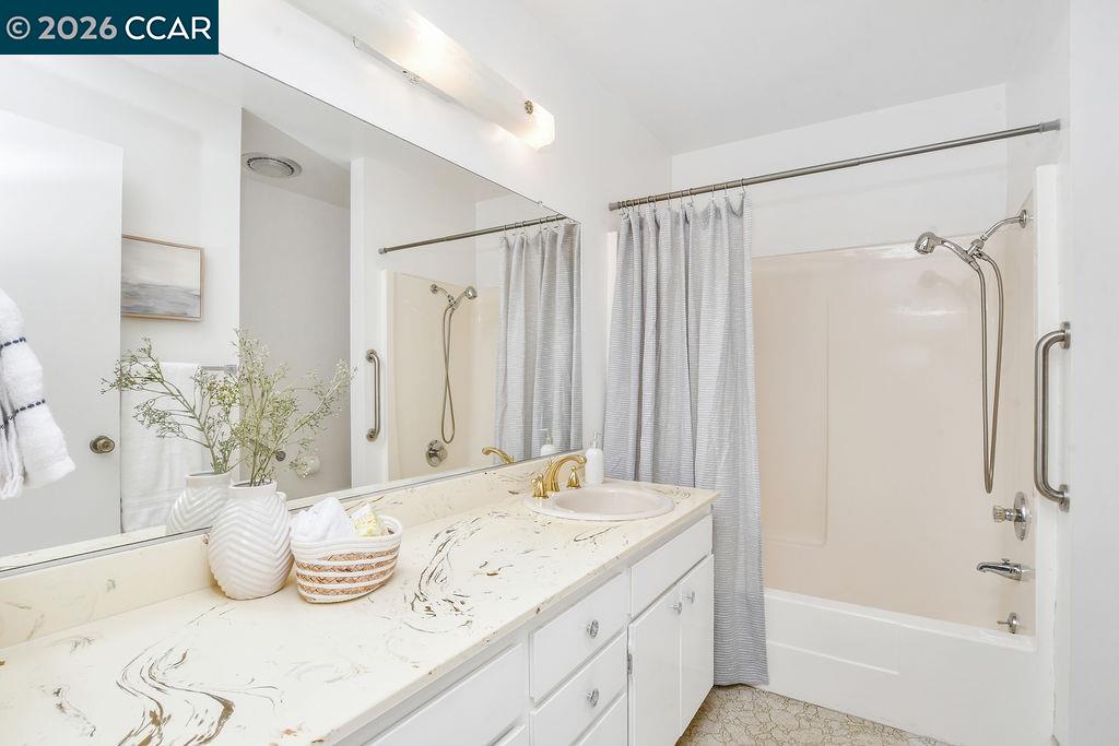 Detail Gallery Image 18 of 34 For 6 Windhaven Court, Pleasant Hill,  CA 94523 - 3 Beds | 2 Baths