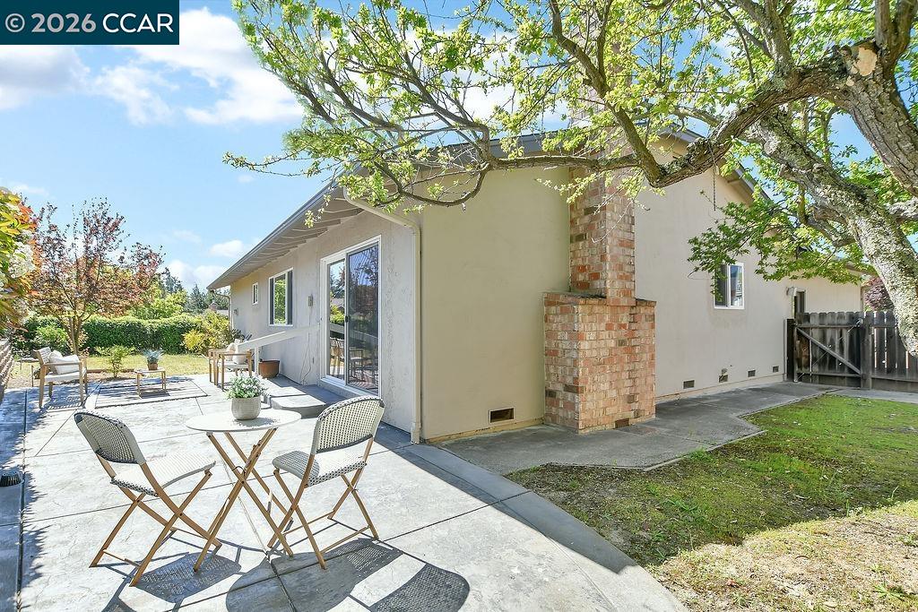 Detail Gallery Image 25 of 34 For 6 Windhaven Court, Pleasant Hill,  CA 94523 - 3 Beds | 2 Baths