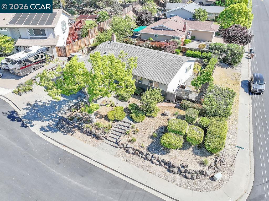 Detail Gallery Image 31 of 34 For 6 Windhaven Court, Pleasant Hill,  CA 94523 - 3 Beds | 2 Baths