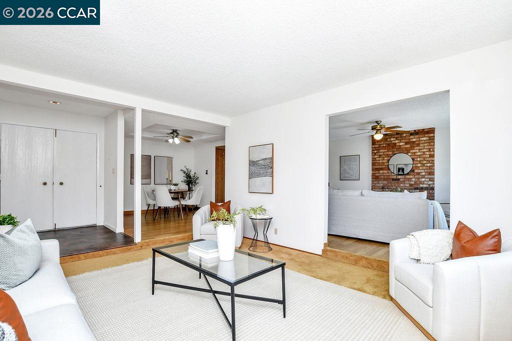 Detail Gallery Image 6 of 34 For 6 Windhaven Court, Pleasant Hill,  CA 94523 - 3 Beds | 2 Baths