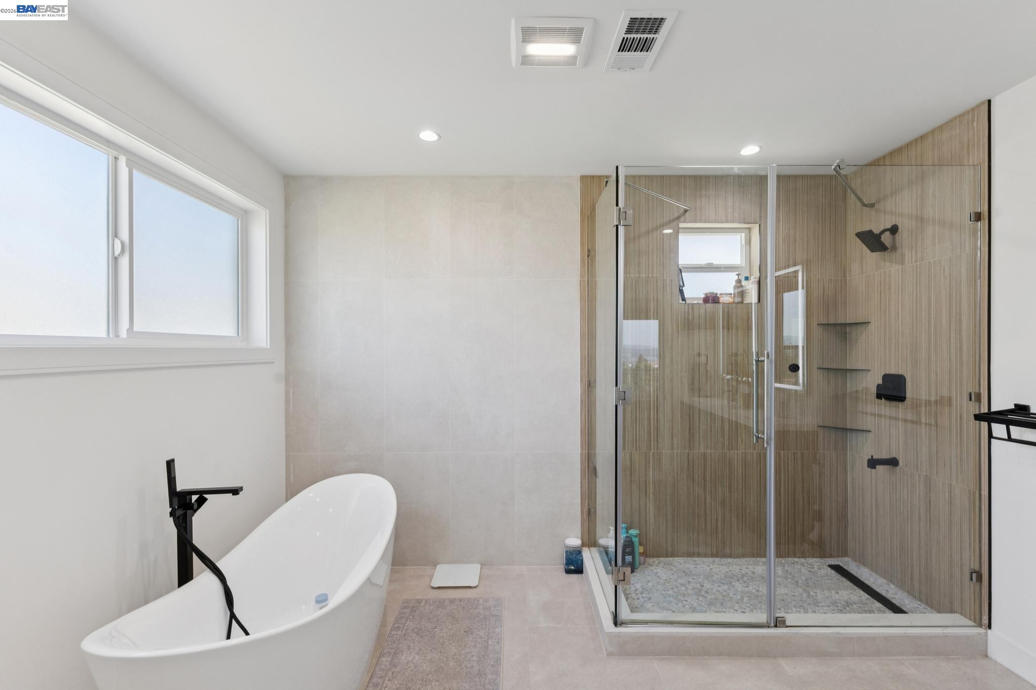 Detail Gallery Image 40 of 60 For 3606 Sarita St, Hayward,  CA 94542 - 4 Beds | 4/1 Baths