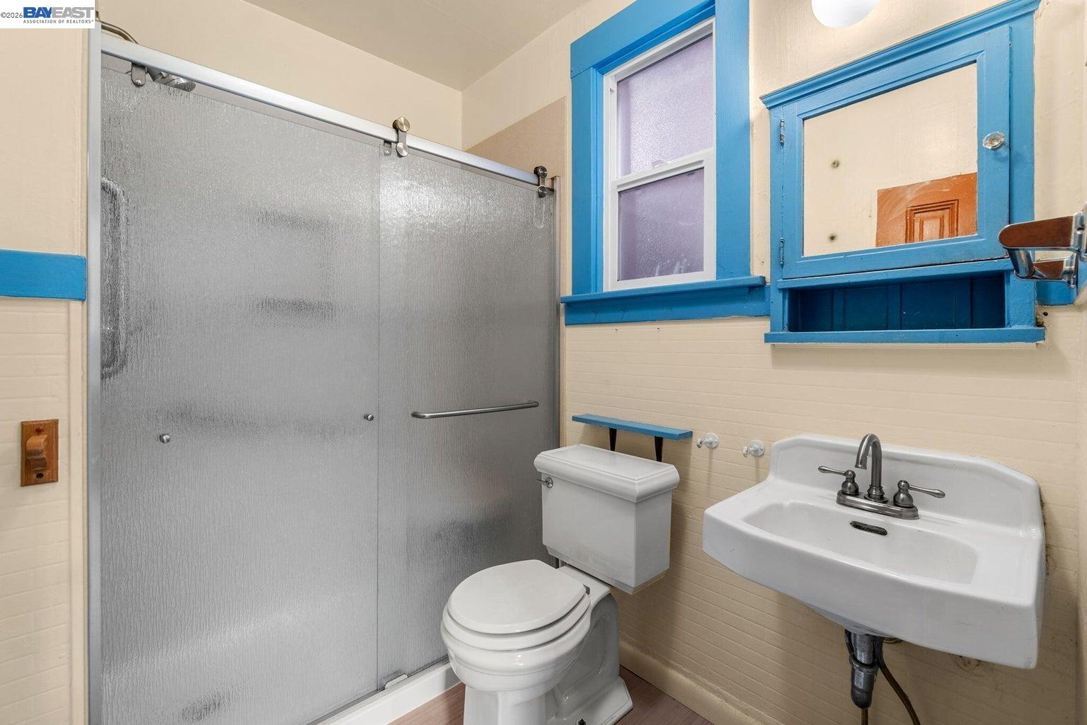 Detail Gallery Image 13 of 27 For 2303 Union St, Eureka,  CA 95501 - – Beds | – Baths