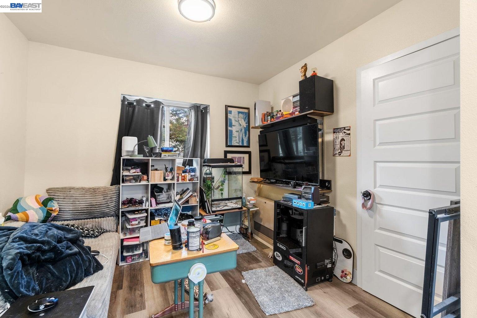 Detail Gallery Image 20 of 27 For 2303 Union St, Eureka,  CA 95501 - – Beds | – Baths