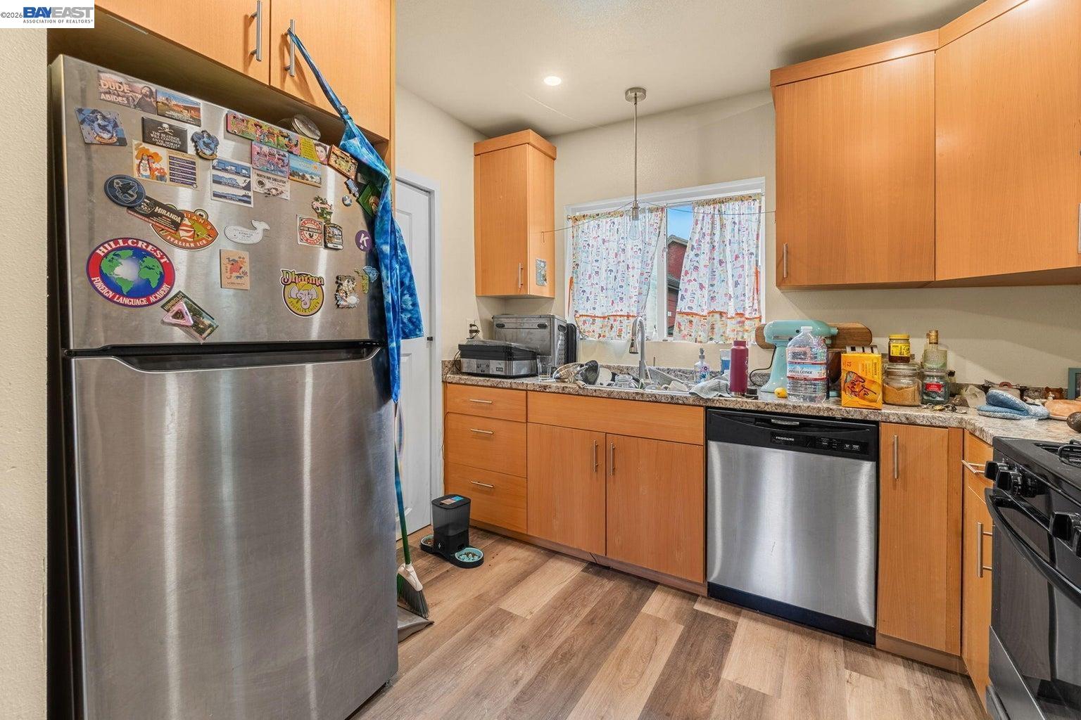 Detail Gallery Image 21 of 27 For 2303 Union St, Eureka,  CA 95501 - – Beds | – Baths