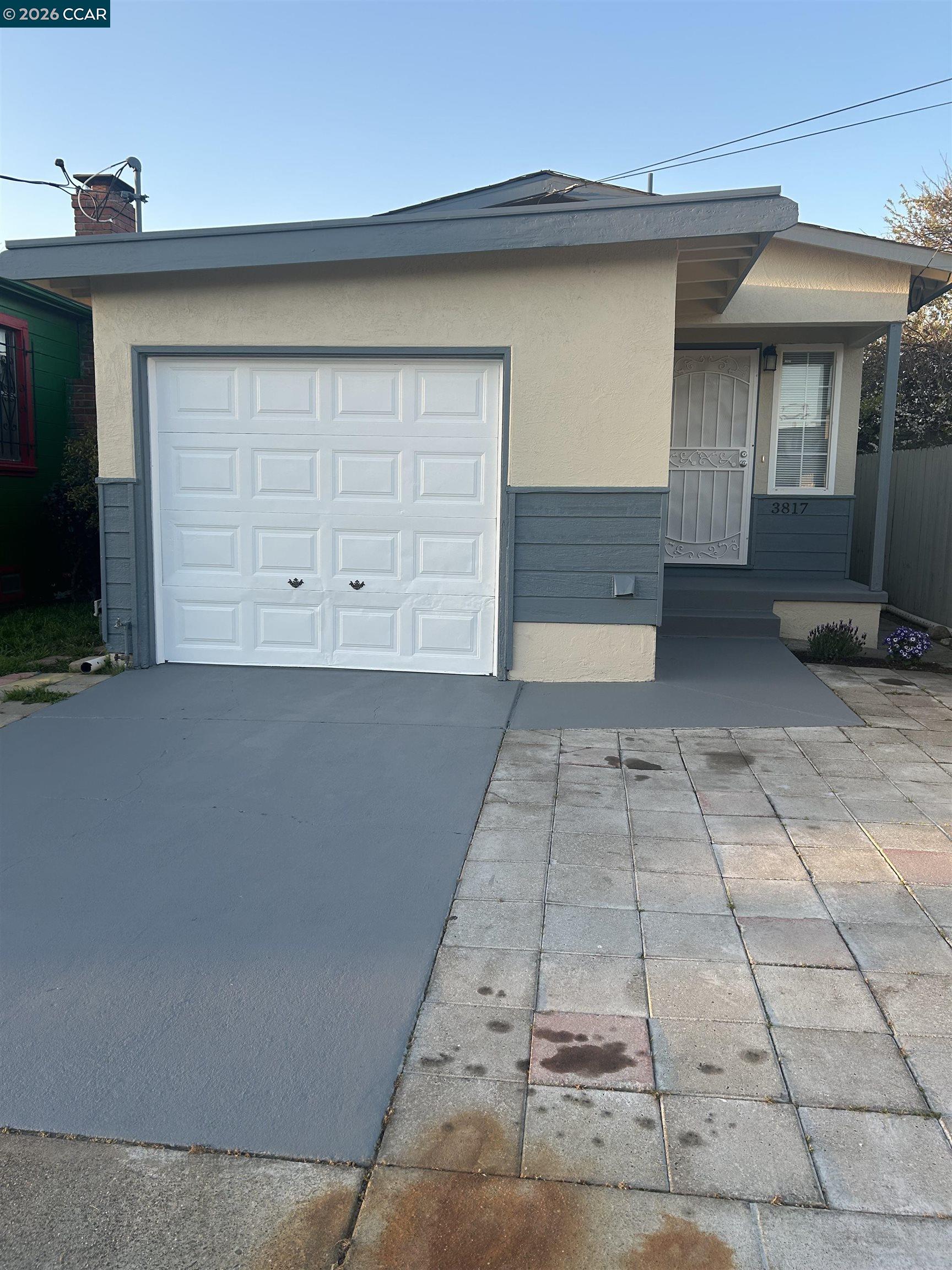 Front Image Thumbnail for CC41126481