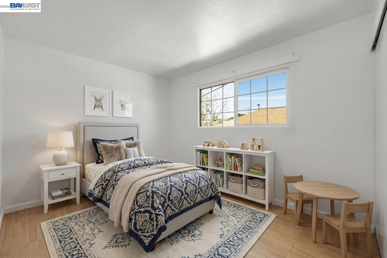 Detail Gallery Image 4 of 37 For 2828 22nd Avenue, Oakland,  CA 94606 - – Beds | – Baths