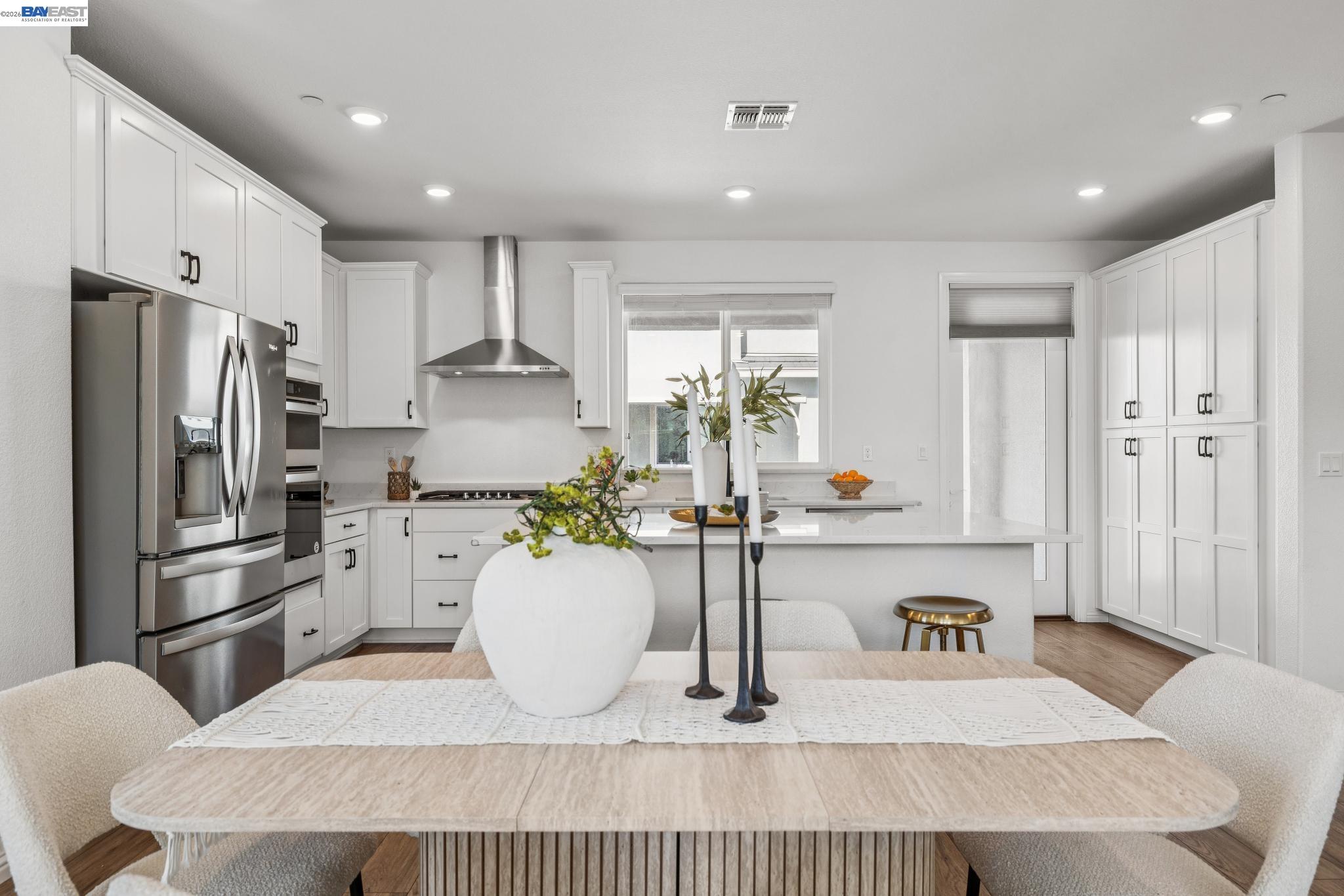 Detail Gallery Image 22 of 60 For 24170 Amaranth Loop, Hayward,  CA 94541 - 3 Beds | 3/1 Baths