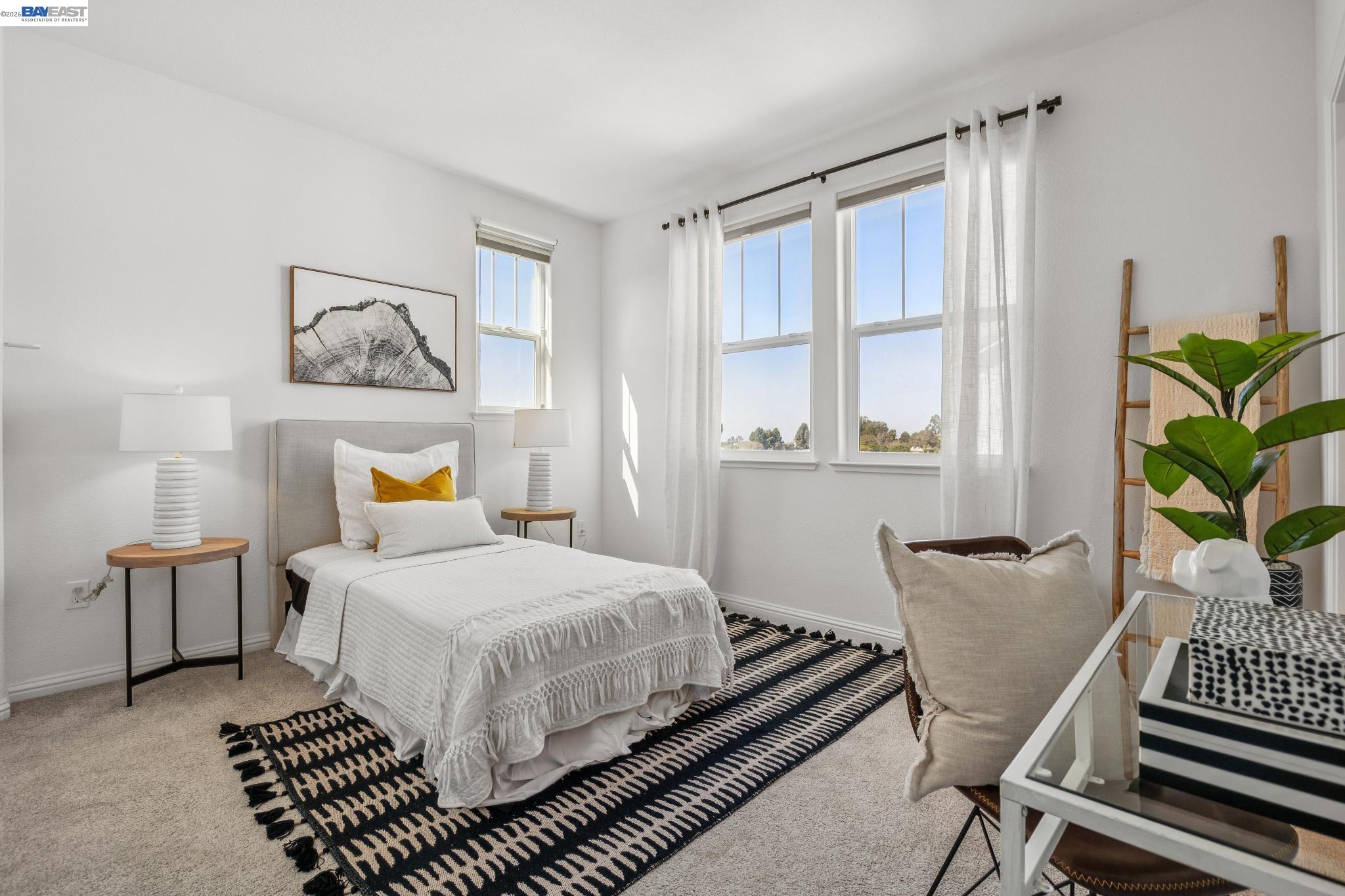 Detail Gallery Image 41 of 60 For 24170 Amaranth Loop, Hayward,  CA 94541 - 3 Beds | 3/1 Baths