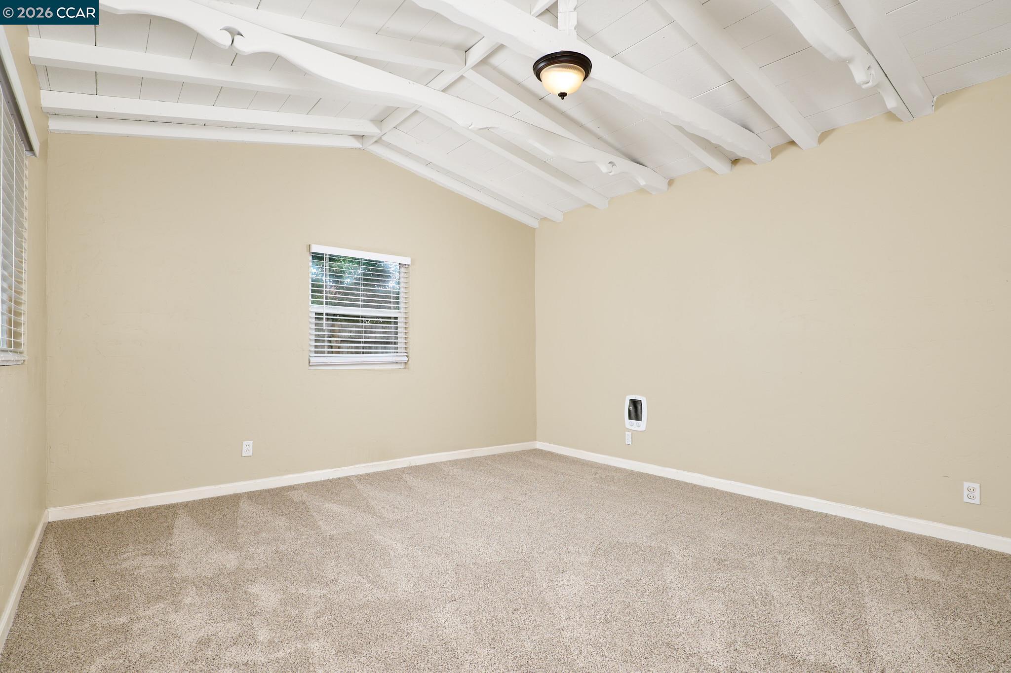 Detail Gallery Image 16 of 29 For 215 Roney Ave, Vallejo,  CA 94590 - 3 Beds | 2 Baths