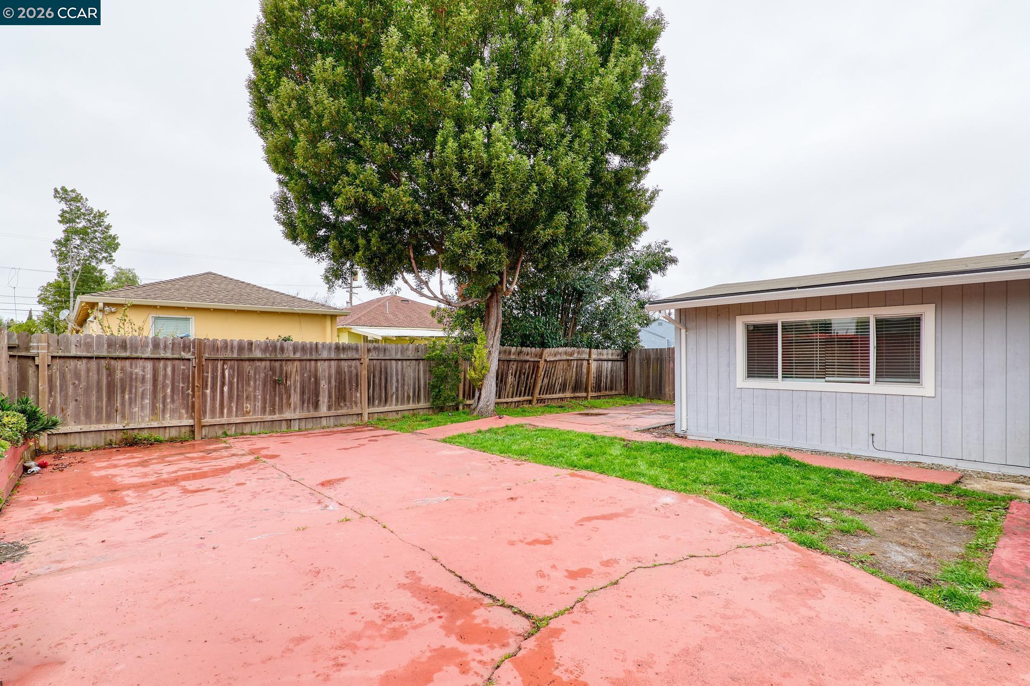 Detail Gallery Image 21 of 29 For 215 Roney Ave, Vallejo,  CA 94590 - 3 Beds | 2 Baths