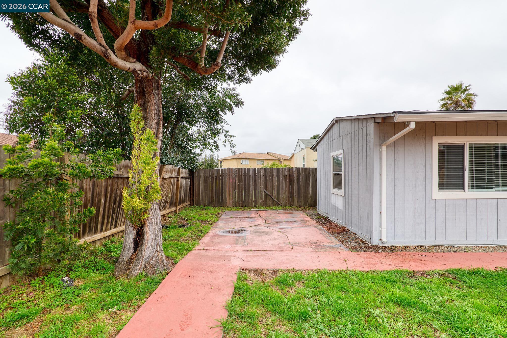 Detail Gallery Image 28 of 29 For 215 Roney Ave, Vallejo,  CA 94590 - 3 Beds | 2 Baths