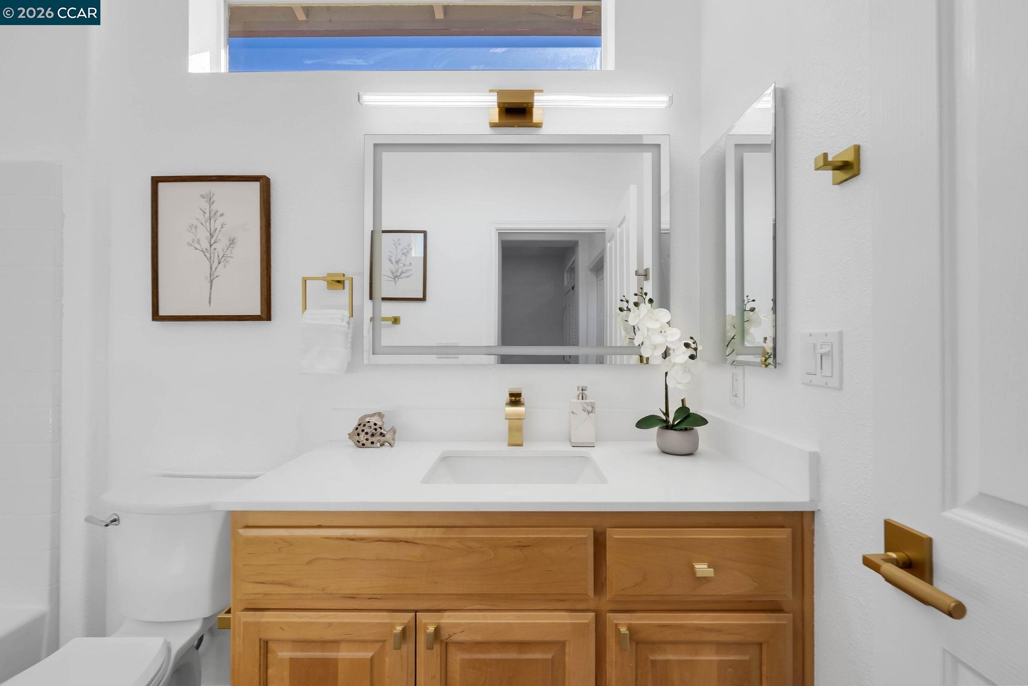 Detail Gallery Image 14 of 60 For 900 Brookside Ln, Rio Vista,  CA 94571 - 2 Beds | 2 Baths