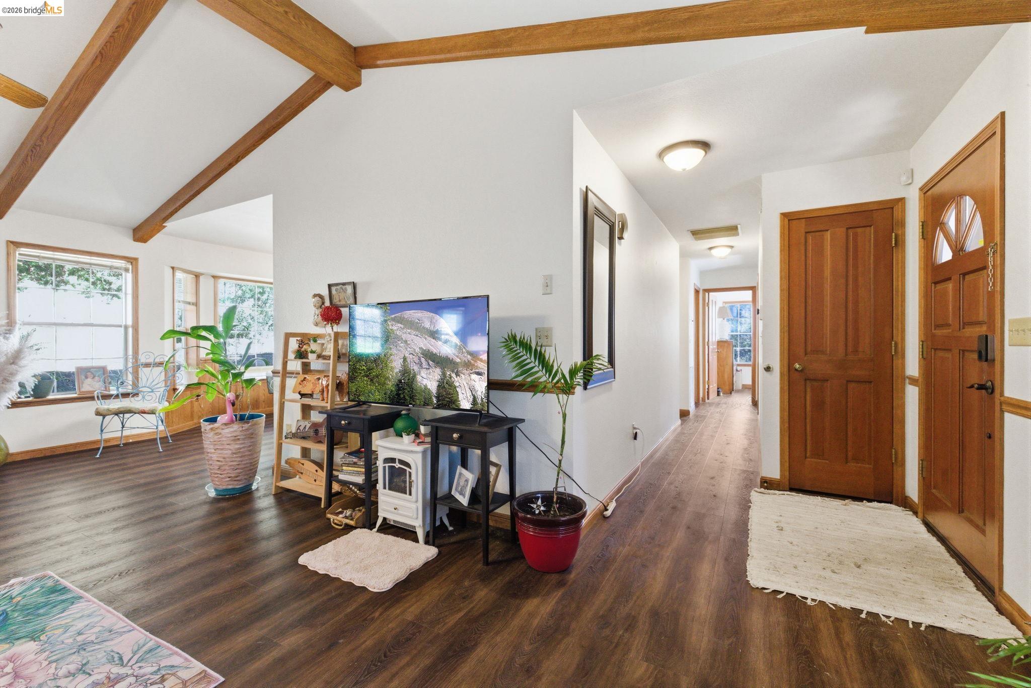 Detail Gallery Image 13 of 32 For 21440 N Tuolumne Rd, Twain Harte,  CA 95383 - 3 Beds | 2 Baths