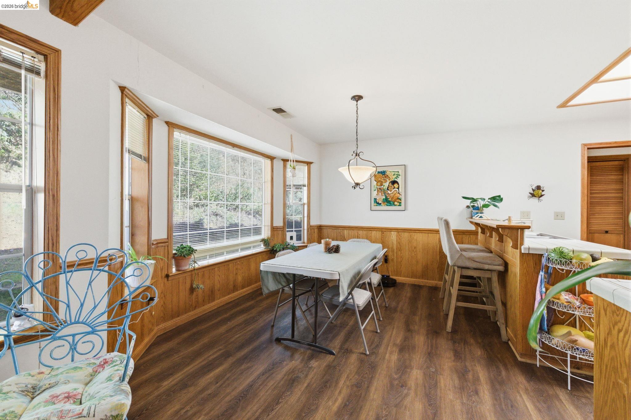 Detail Gallery Image 16 of 32 For 21440 N Tuolumne Rd, Twain Harte,  CA 95383 - 3 Beds | 2 Baths