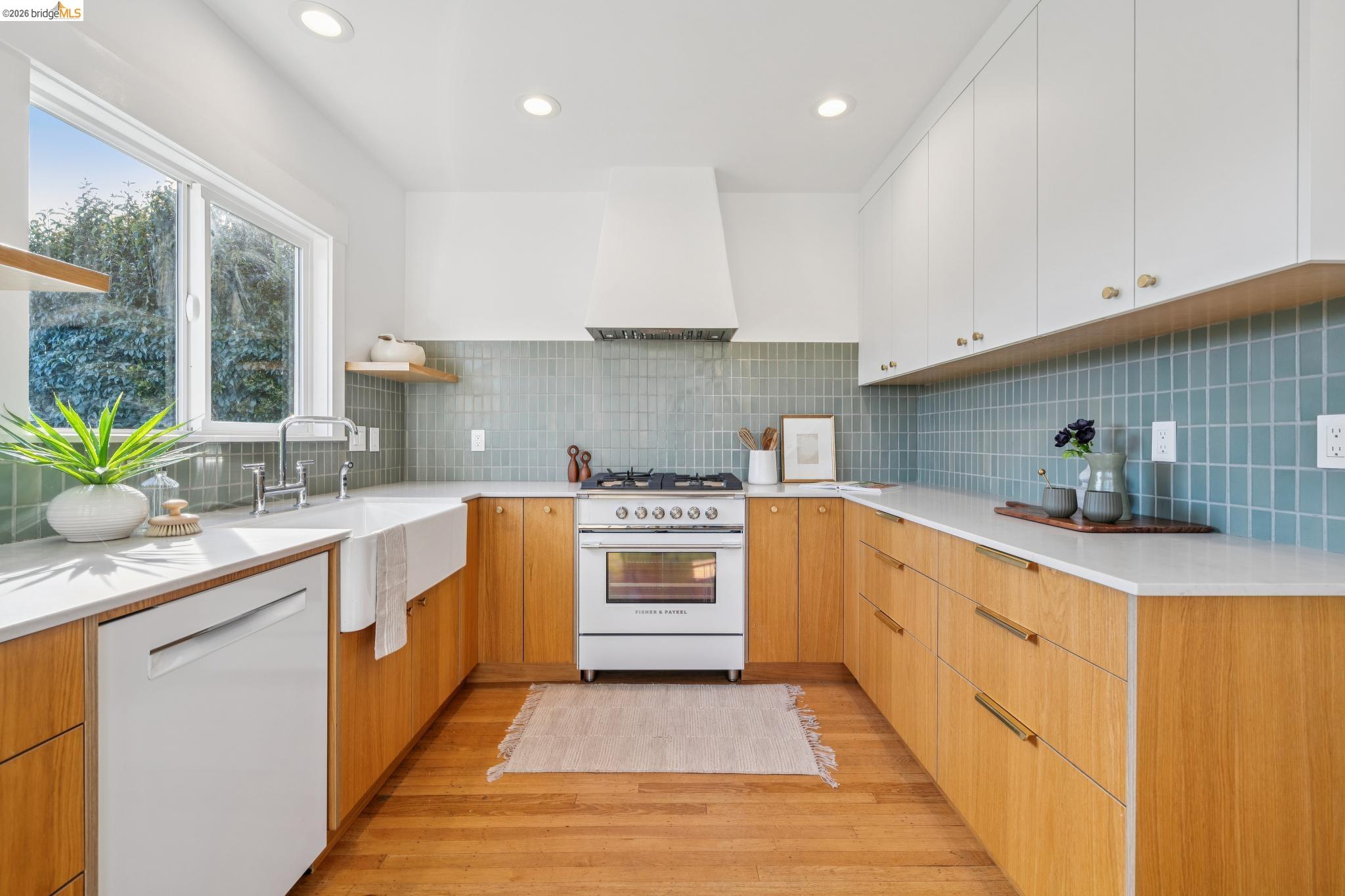 Detail Gallery Image 18 of 60 For 737 Cary Dr, San Leandro,  CA 94577 - 3 Beds | 2 Baths