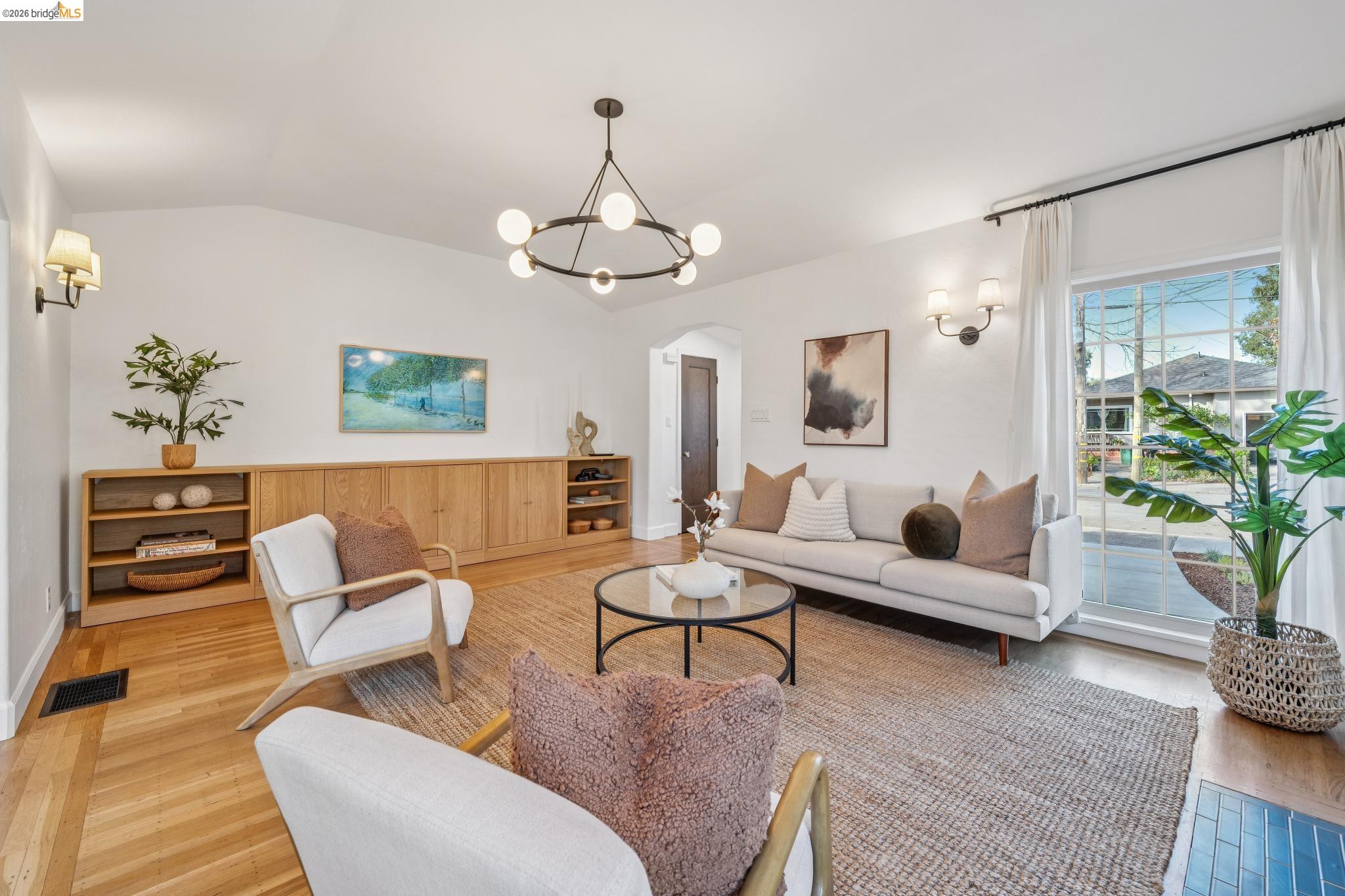 Detail Gallery Image 9 of 60 For 737 Cary Dr, San Leandro,  CA 94577 - 3 Beds | 2 Baths