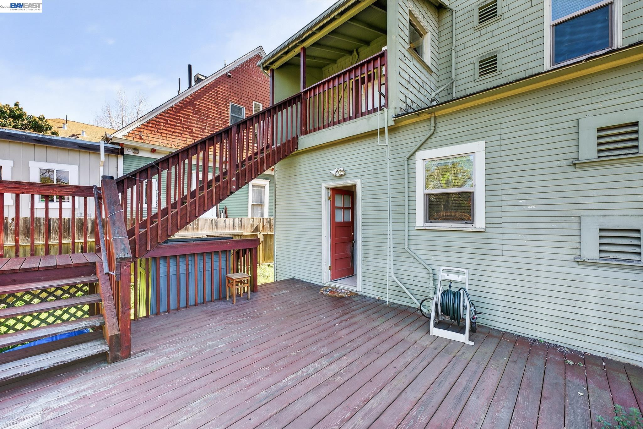 Detail Gallery Image 20 of 23 For 1835 Prince St a,  Berkeley,  CA 94703 - 2 Beds | 1 Baths