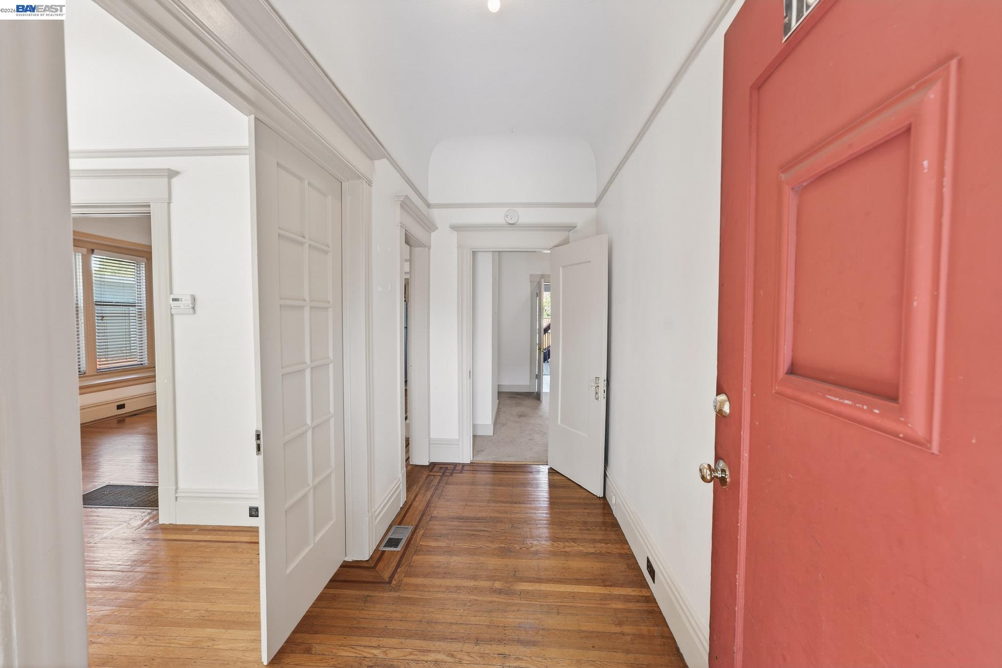 Detail Gallery Image 4 of 23 For 1835 Prince St a,  Berkeley,  CA 94703 - 2 Beds | 1 Baths