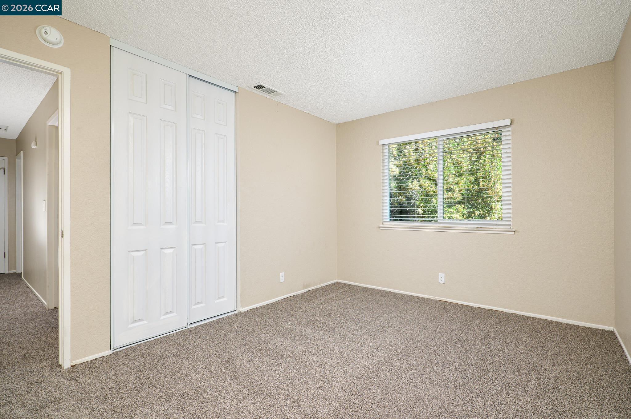Detail Gallery Image 19 of 25 For 120 Persimmon Dr, Vallejo,  CA 94589 - 4 Beds | 2/1 Baths