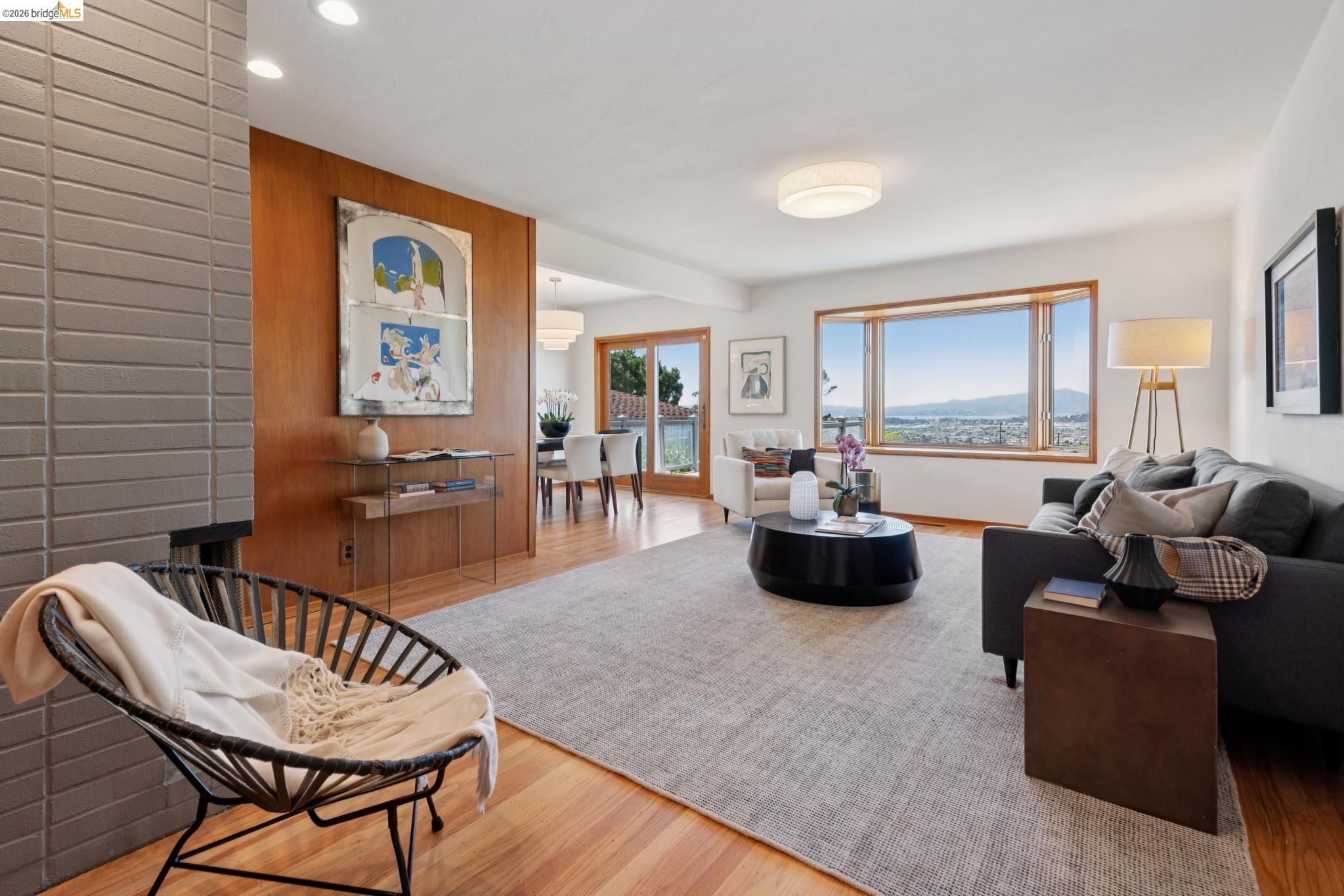 Detail Gallery Image 13 of 53 For 2729 Del Monte Ave, El Cerrito,  CA 94530 - 4 Beds | 2 Baths