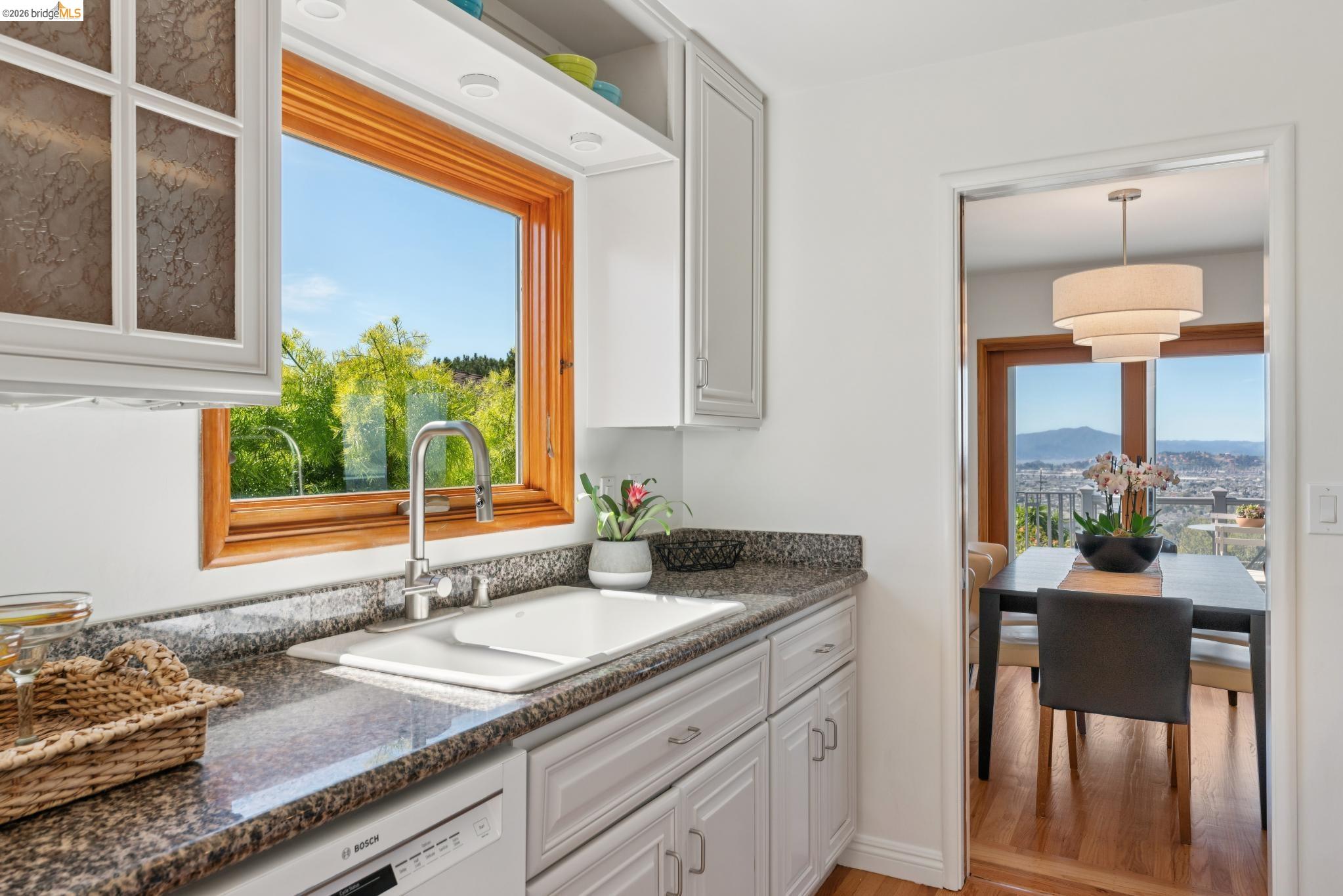 Detail Gallery Image 29 of 53 For 2729 Del Monte Ave, El Cerrito,  CA 94530 - 4 Beds | 2 Baths