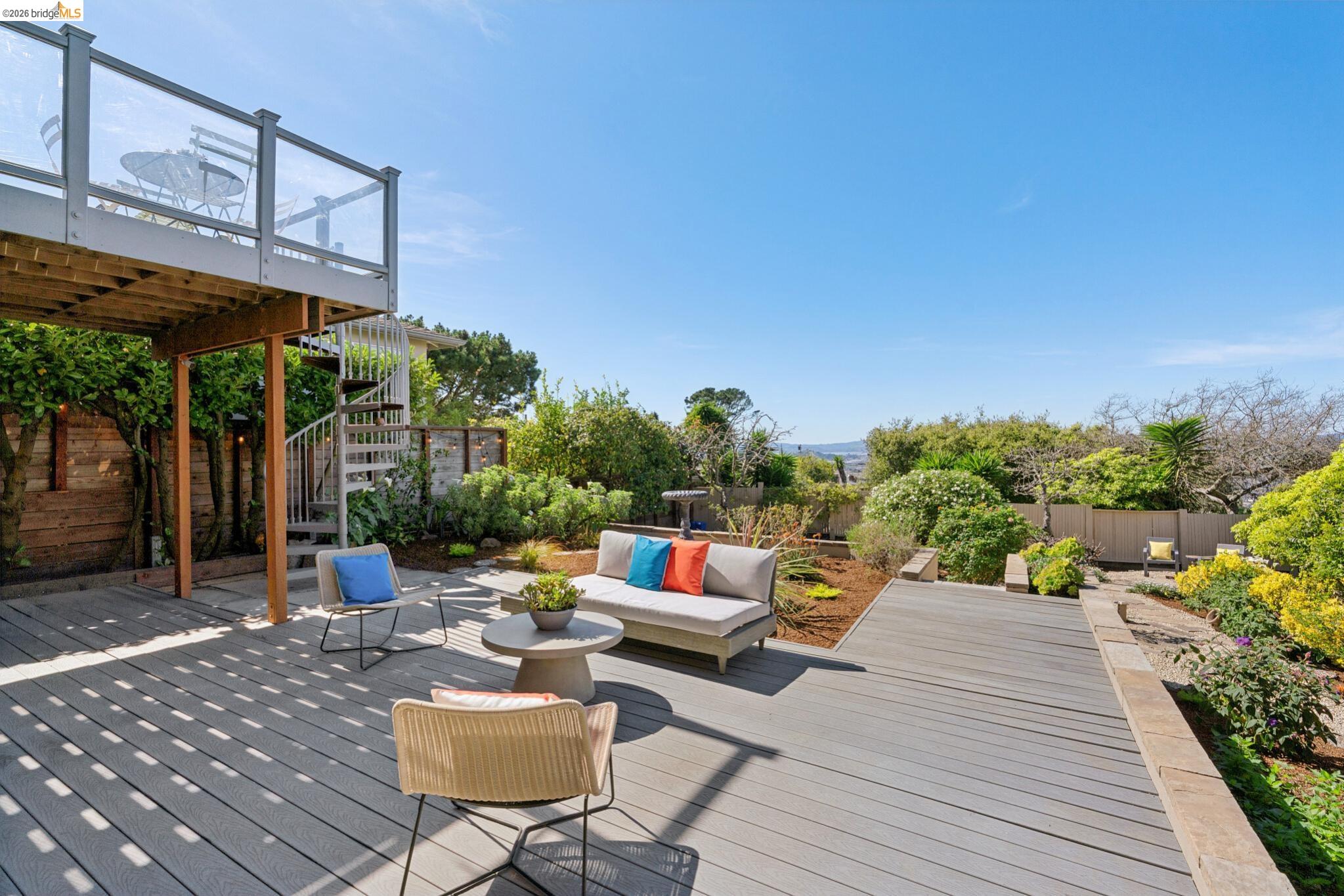 Detail Gallery Image 48 of 53 For 2729 Del Monte Ave, El Cerrito,  CA 94530 - 4 Beds | 2 Baths