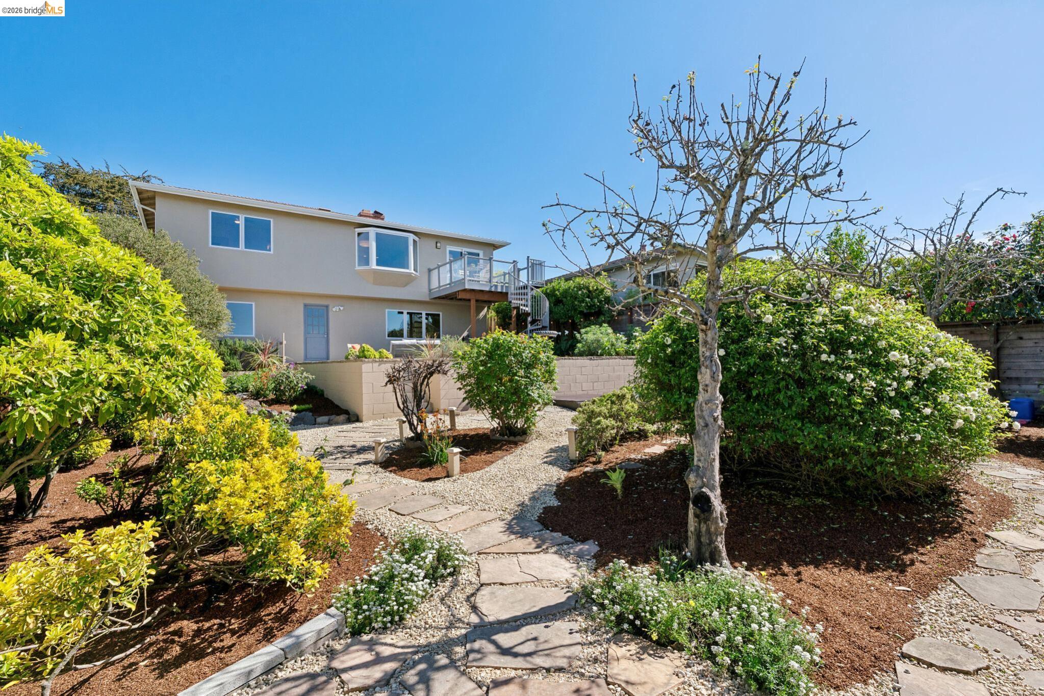 Detail Gallery Image 49 of 53 For 2729 Del Monte Ave, El Cerrito,  CA 94530 - 4 Beds | 2 Baths