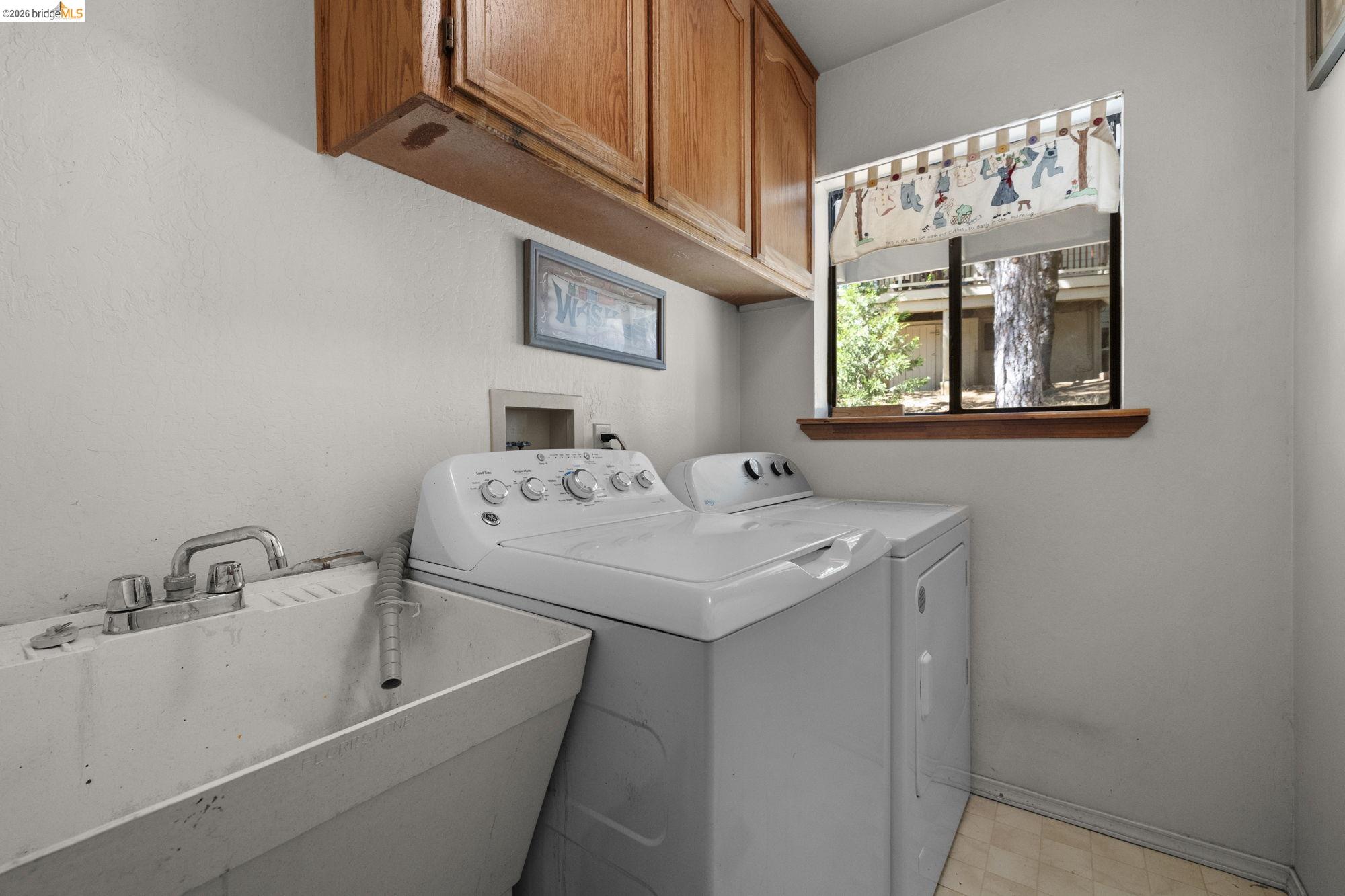 Detail Gallery Image 18 of 33 For 24043 Hitching Post Rd, Sonora,  CA 95370 - 3 Beds | 2 Baths