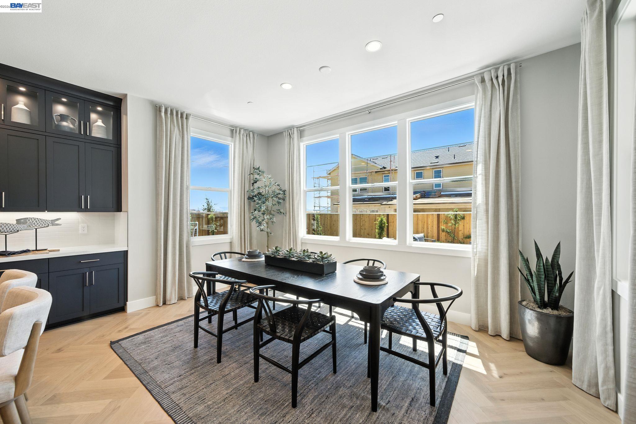 Detail Gallery Image 13 of 40 For 1799 Sill Ave, Dublin,  CA 94568 - 4 Beds | 5/1 Baths